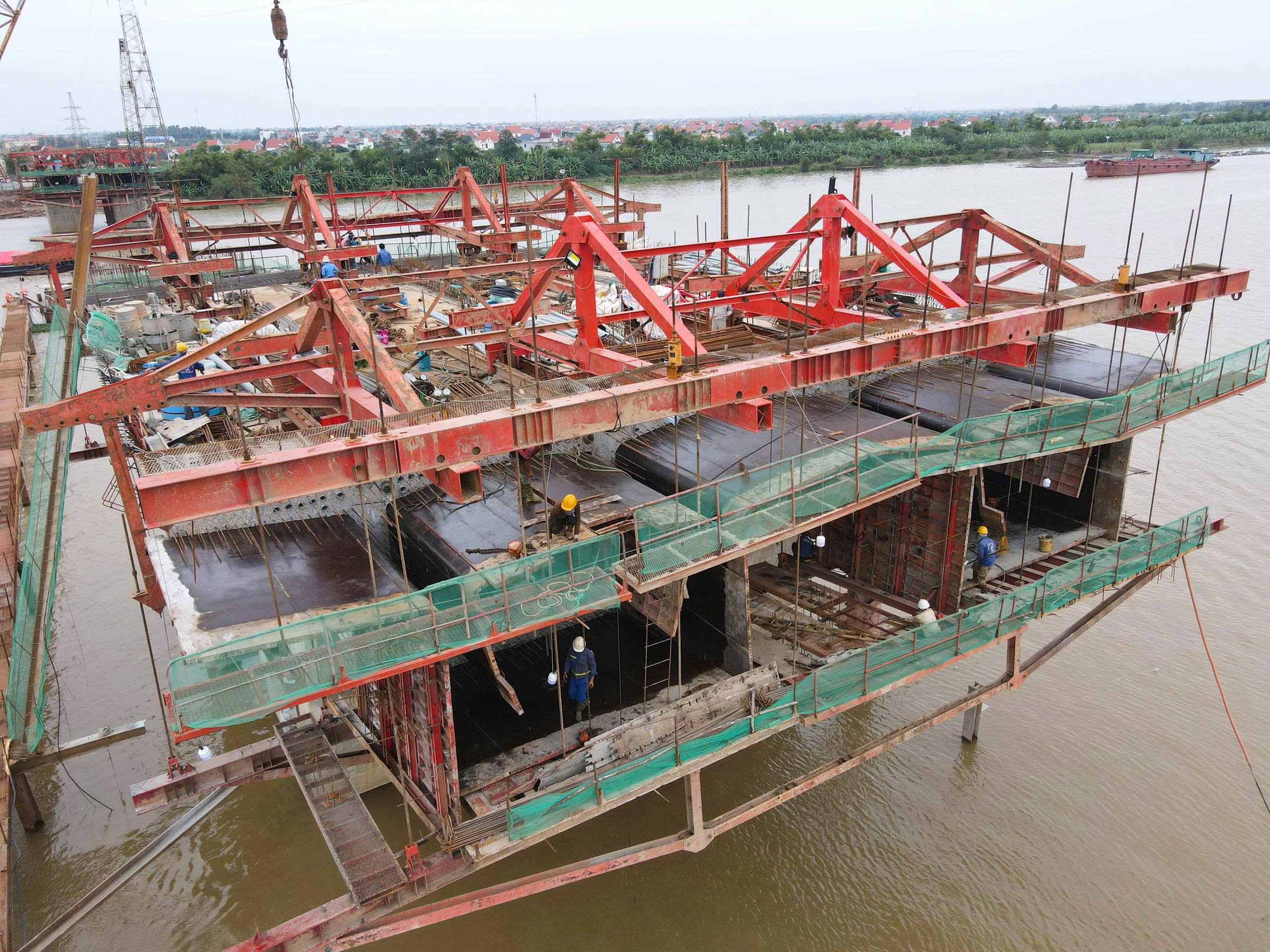 Sau chỉ đạo của Chủ tịch tỉnh Bắc Ninh, cầu gần 2.200 tỷ đồng thi c&ocirc;ng ra sao?- Ảnh 2.