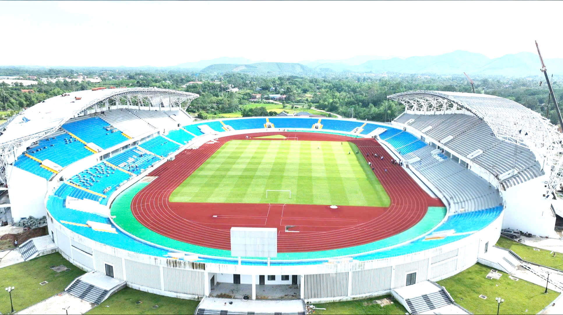 Th&aacute;i Nguy&ecirc;n tổ chức giải b&oacute;ng đ&aacute; tứ h&ugrave;ng tại s&acirc;n vận động 535 tỷ đồng- Ảnh 2.