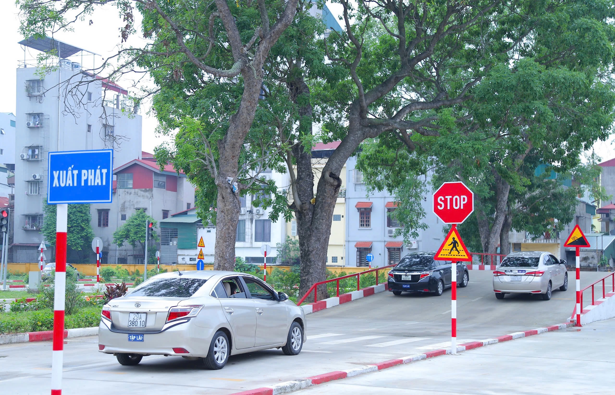 Nhiều chuyển biến t&iacute;ch cực tại c&aacute;c trung t&acirc;m đ&agrave;o tạo l&aacute;i xe- Ảnh 1.