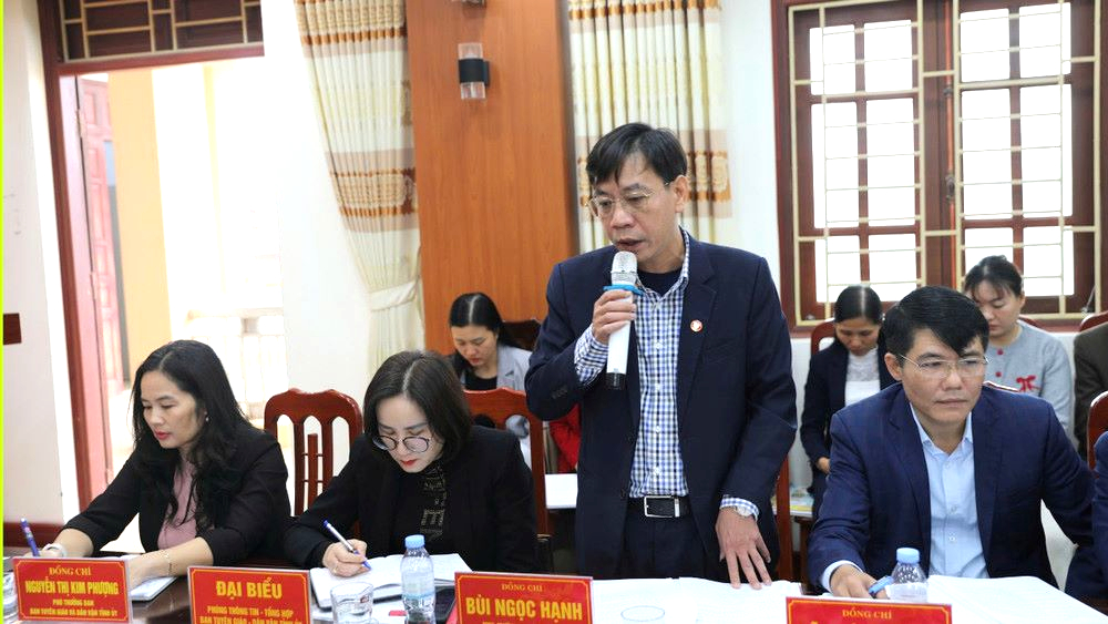 Ninh B&igrave;nh: Lấy &yacute; kiến g&oacute;p &yacute; Văn kiện Đại hội XIV, lắng nghe tiếng n&oacute;i nh&acirc;n d&acirc;n- Ảnh 2.