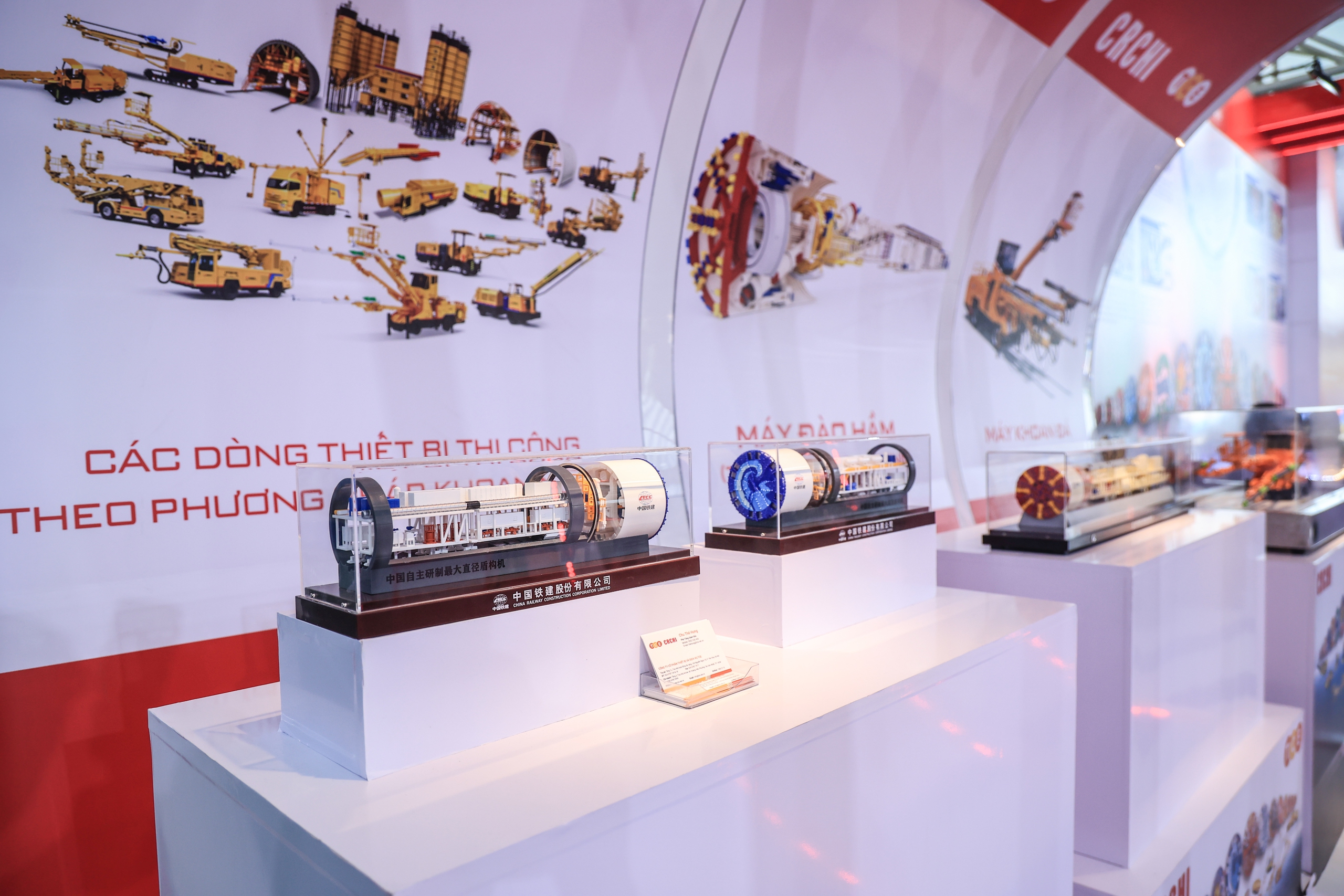 To&agrave;n cảnh triển l&atilde;m quốc tế về c&ocirc;ng nghệ đường sắt- Ảnh 12.