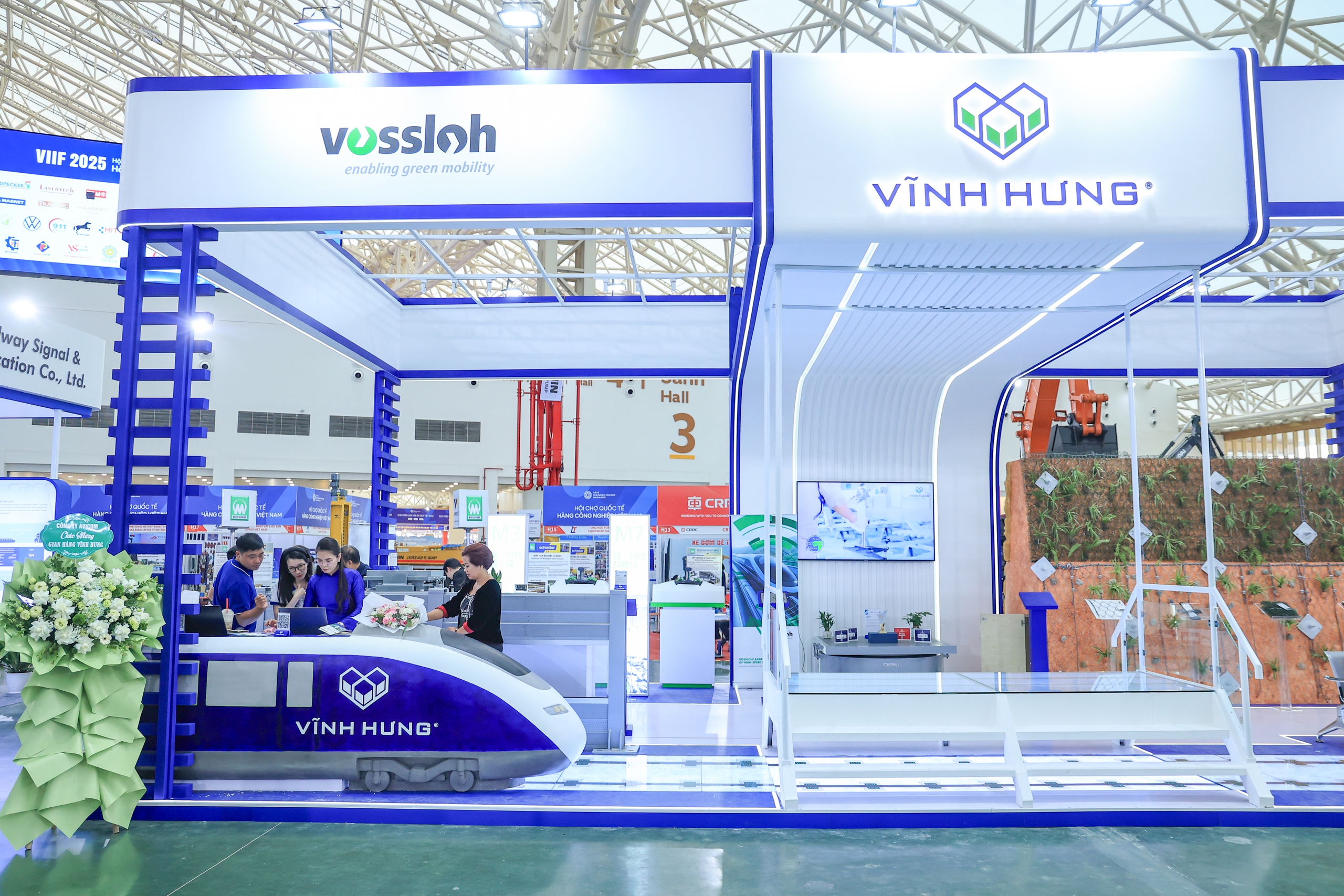 To&agrave;n cảnh triển l&atilde;m quốc tế về c&ocirc;ng nghệ đường sắt- Ảnh 8.