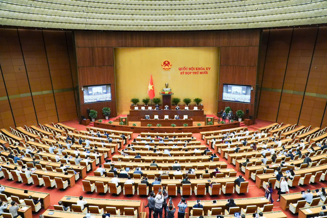 Tường minh nhiều nội dung trong dự thảo Luật H&agrave;ng kh&ocirc;ng d&acirc;n dụng (sửa đổi)- Ảnh 3.