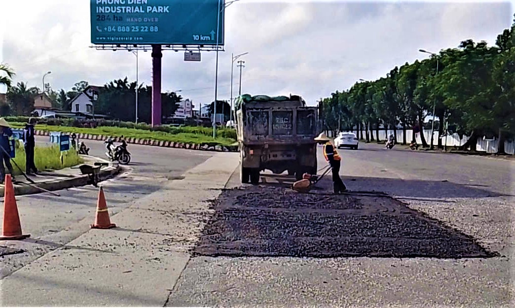 Cơ bản khắc phục xong hư hỏng mặt đường quốc lộ 1 đoạn qua Huế- Ảnh 7.
