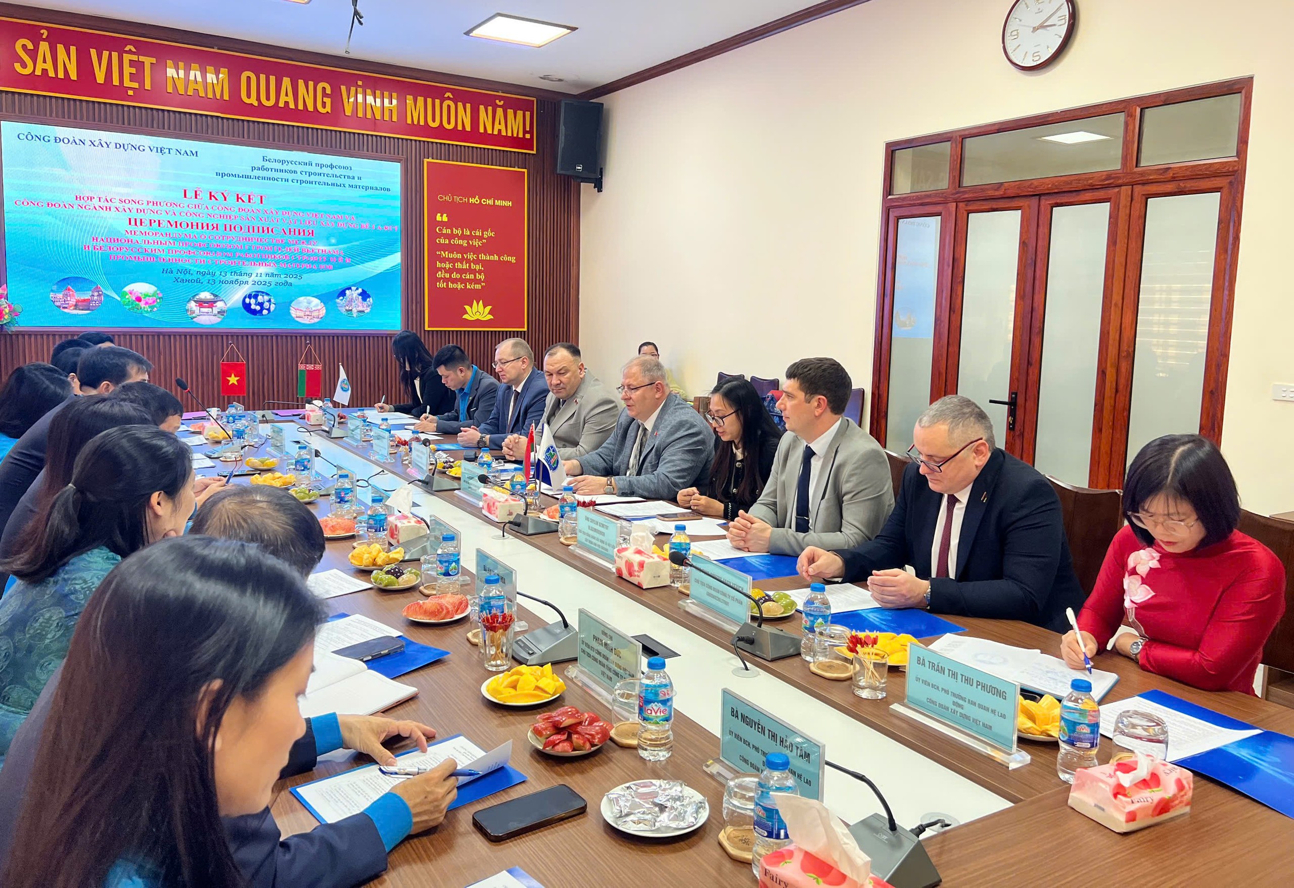 Th&uacute;c đẩy hợp t&aacute;c c&ocirc;ng đo&agrave;n Việt Nam - Belarus trong lĩnh vực x&acirc;y dựng v&agrave; vật liệu x&acirc;y dựng- Ảnh 1.
