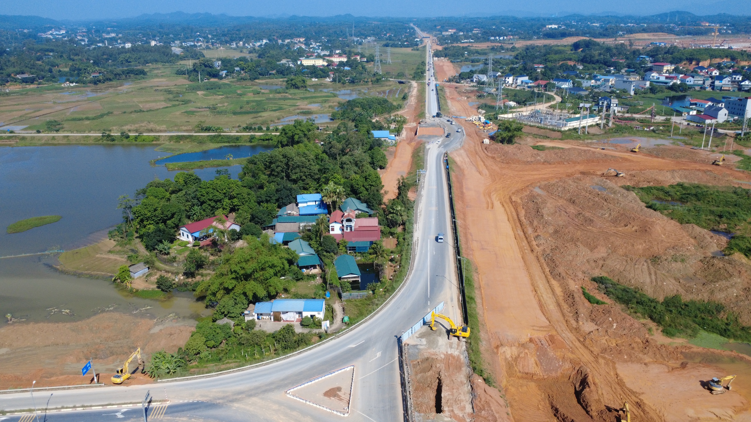 Ph&uacute; Thọ: Dự &aacute;n gần 700 tỷ đồng nối hai cao tốc c&oacute; về đ&iacute;ch đ&uacute;ng hẹn?- Ảnh 5.