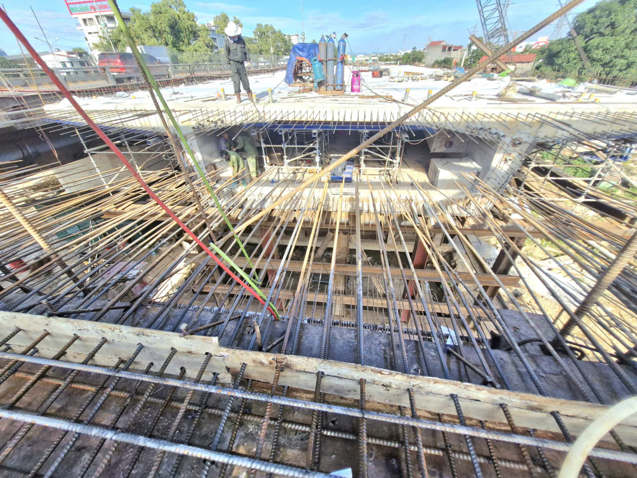 Sau khi được kiểm tra, cầu Xương Giang tr&ecirc;n cao tốc H&agrave; Nội - Bắc Giang thi c&ocirc;ng ra sao?- Ảnh 10.