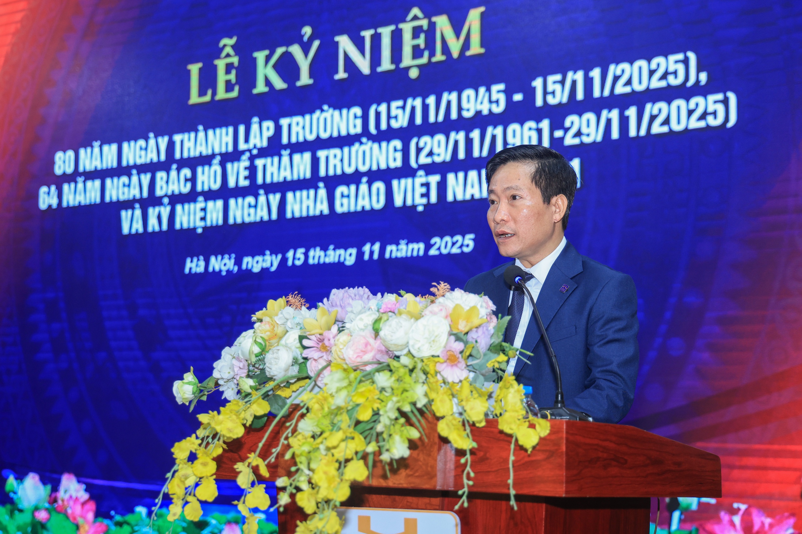 Bộ trưởng Trần Hồng Minh: ĐH C&ocirc;ng nghệ GTVT phải l&agrave; trung t&acirc;m đ&agrave;o tạo, đổi mới của ng&agrave;nh- Ảnh 4.