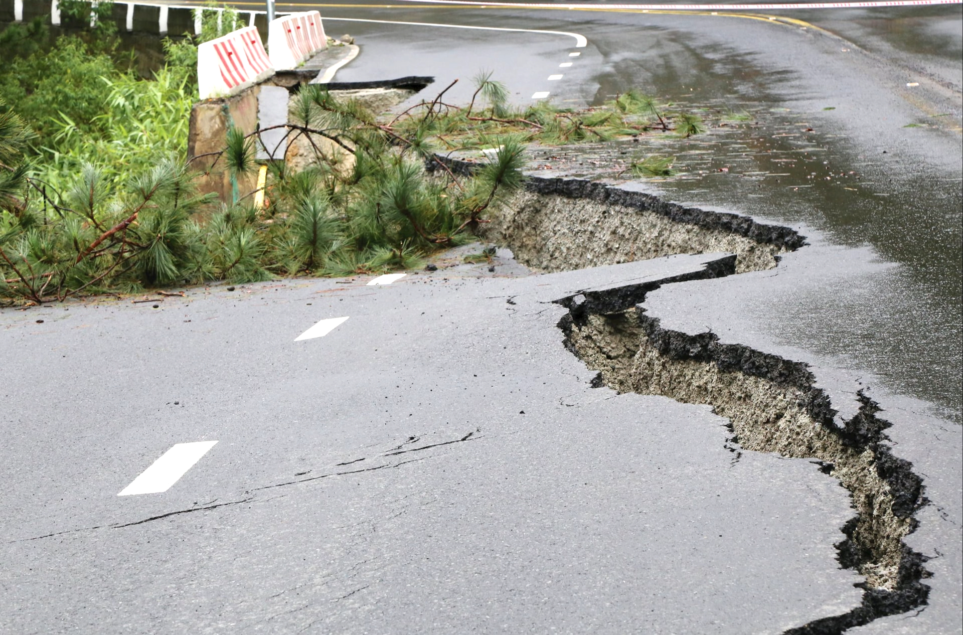 L&acirc;m Đồng: Khẩn trương c&ocirc;ng bố t&igrave;nh huống khẩn cấp về thi&ecirc;n tai tại đ&egrave;o Prenn- Ảnh 1.