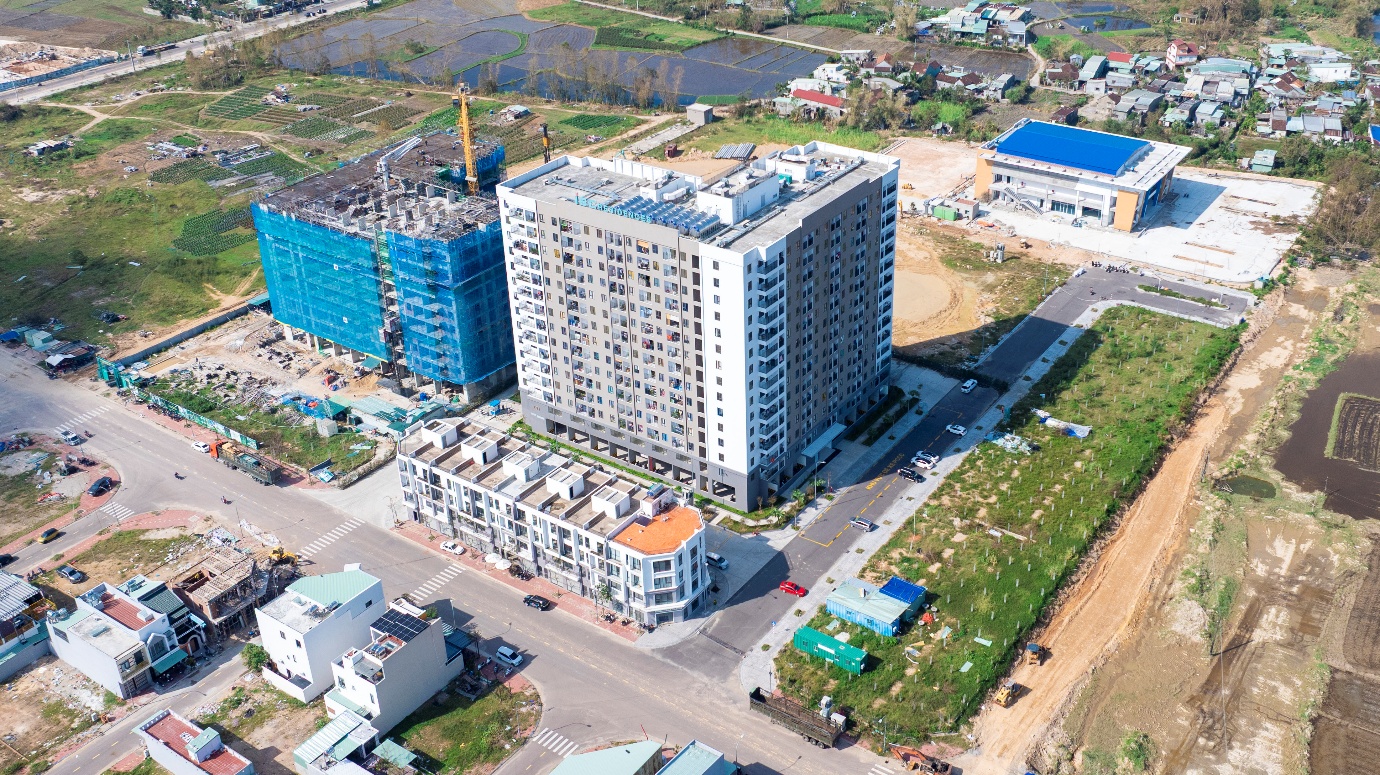 IEC Residences Quy Nhơn: C&ocirc;ng trường thi c&ocirc;ng trở lại, đảm bảo tiến độ b&agrave;n giao- Ảnh 1.