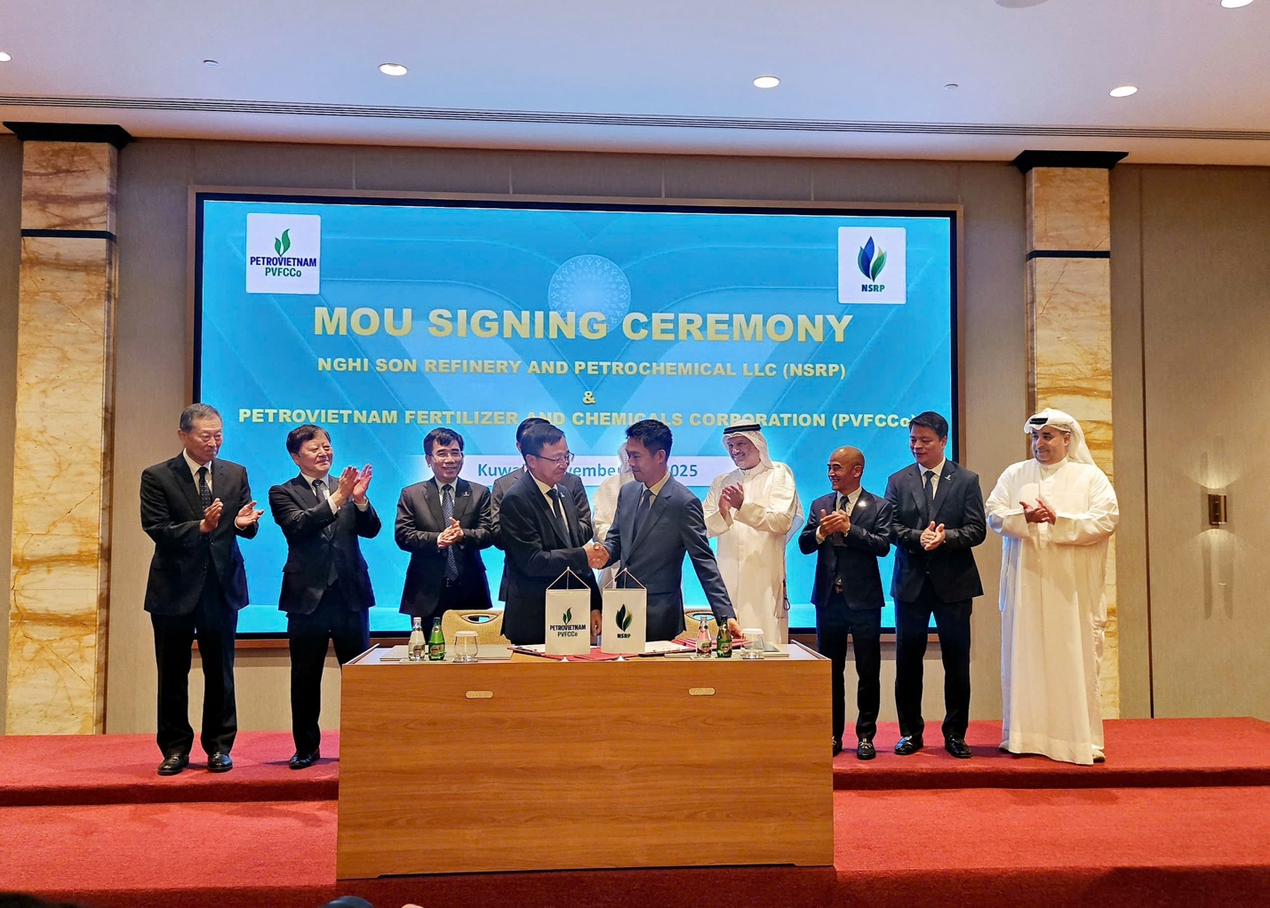 PVFCCo - Ph&uacute; Mỹ v&agrave; NSRP k&yacute; kết hợp t&aacute;c tại Kuwait về  ph&aacute;t triển chuỗi h&oacute;a dầu - h&oacute;a chất- Ảnh 2.