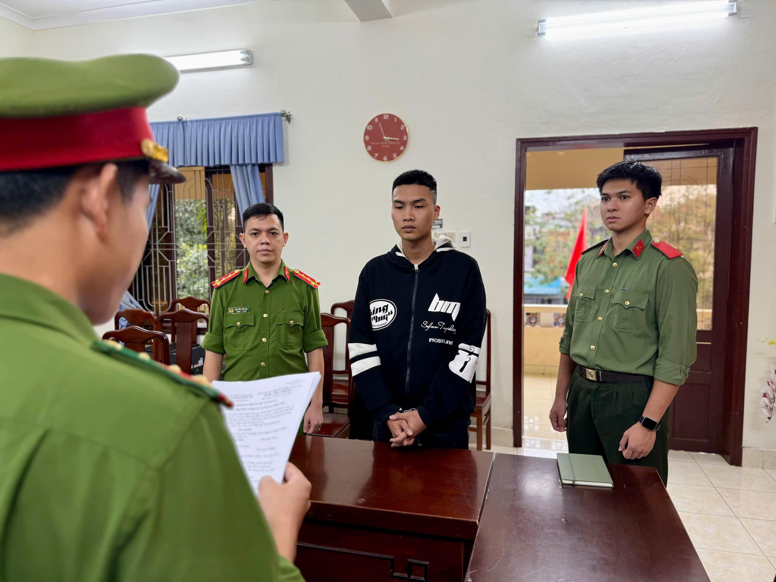 Khởi tố đối tượng dương t&iacute;nh ma t&uacute;y g&acirc;y tai nạn giao th&ocirc;ng chết người ở TP Huế- Ảnh 1.