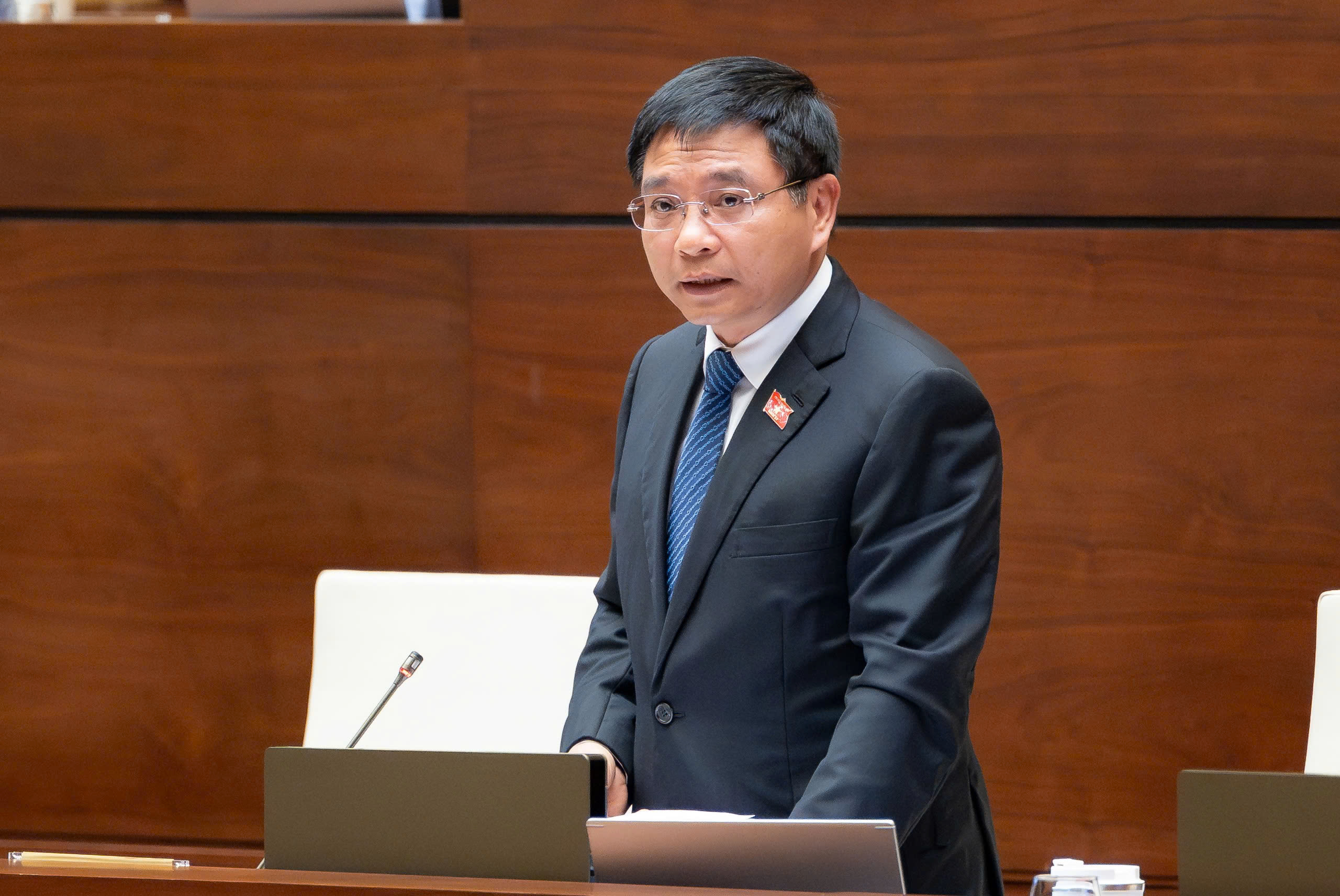 Bộ trưởng Bộ T&agrave;i ch&iacute;nh: Vướng mắc GPMB, nhiều dự &aacute;n c&oacute; tiền kh&ocirc;ng giải ng&acirc;n được- Ảnh 4.