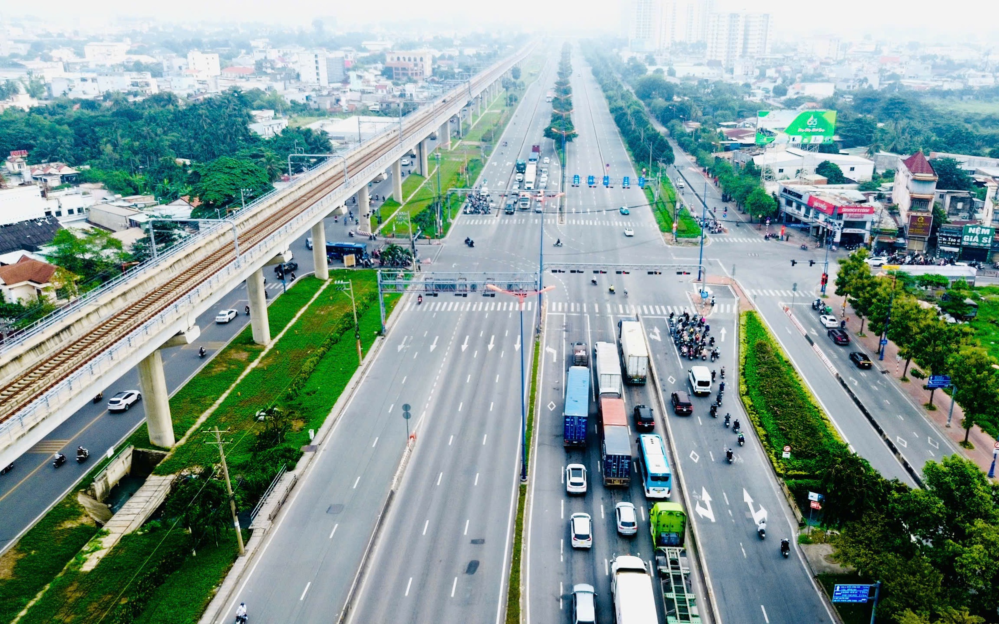 TP.HCM: Tăng tốc giải phóng mặt bằng, nỗ lực khép kín Vành đai 2- Ảnh 4. TP.HCM: Khẩn trương xác định hướng tuyến metro 6 đoạn qua Vành đai 2