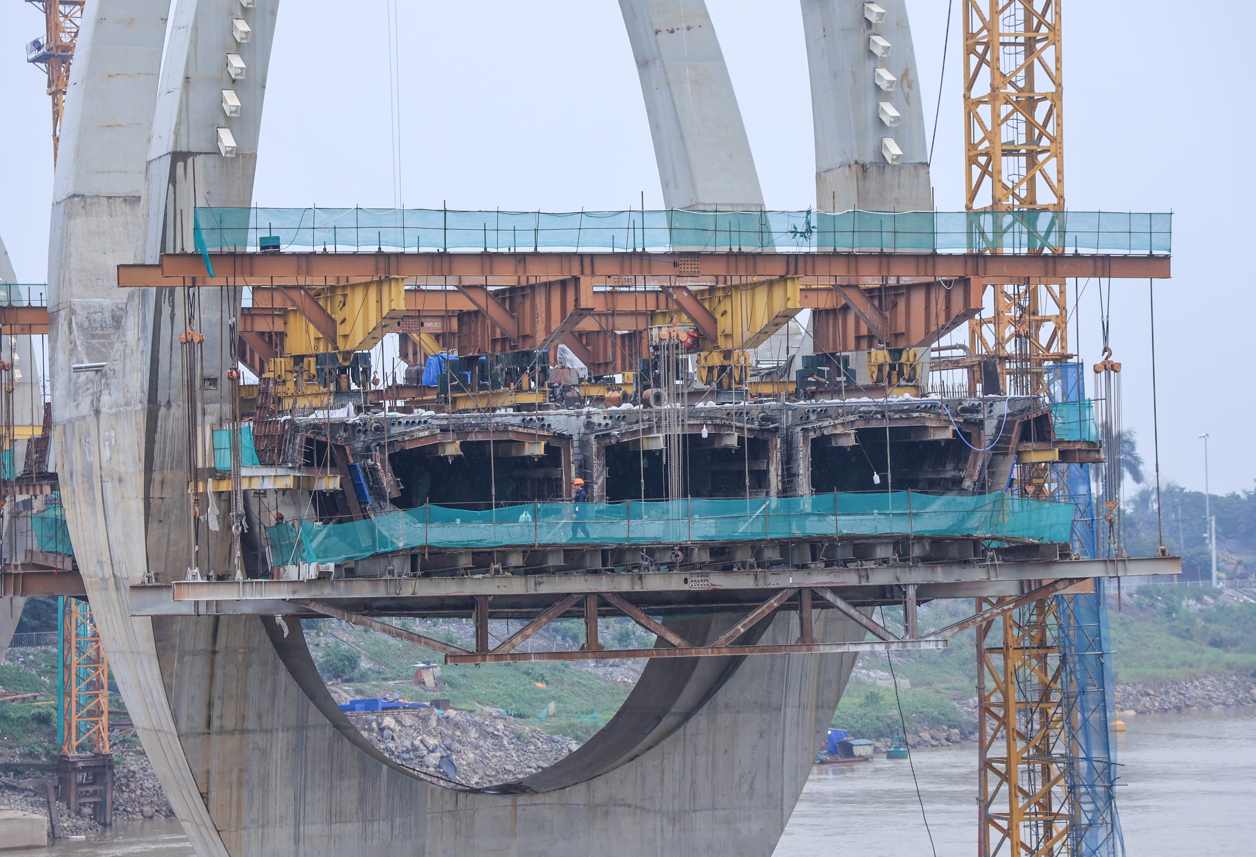 Dự &aacute;n cầu Đuống &ldquo;giậm ch&acirc;n tại chỗ&rdquo;: Mặt bằng chưa xong, tiến độ k&eacute;o d&agrave;i th&ecirc;m 1 năm- Ảnh 15.