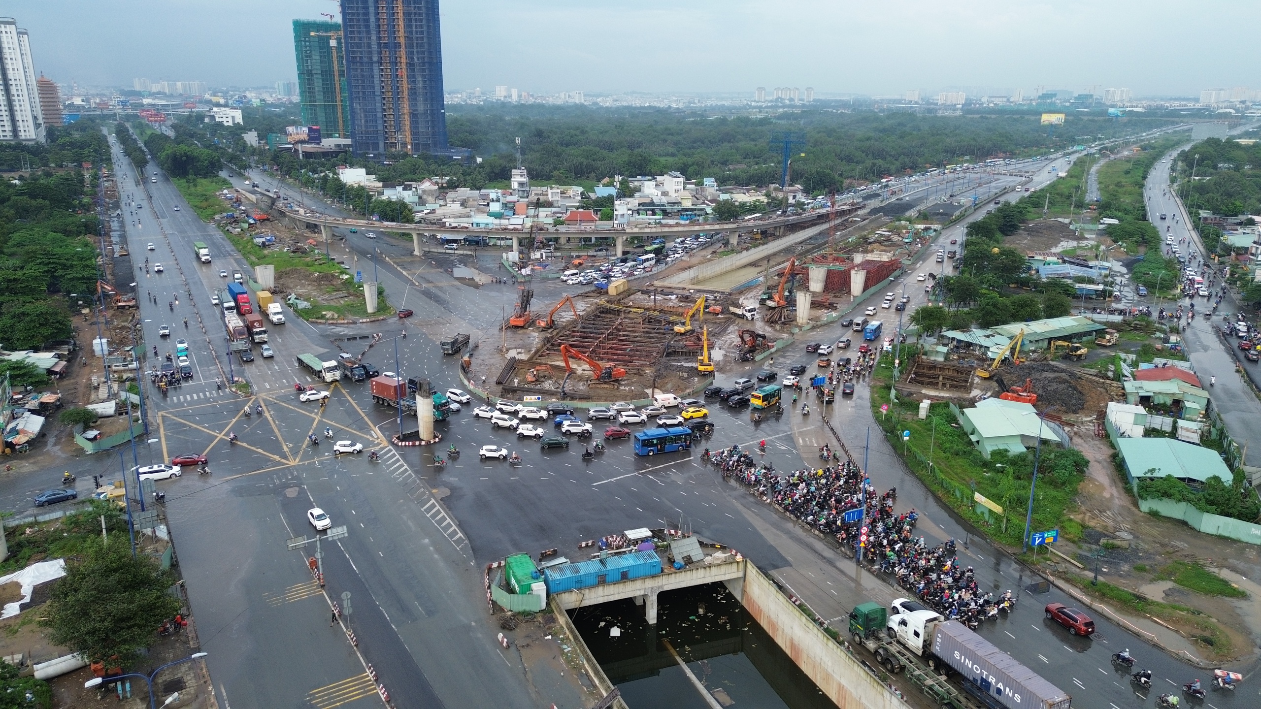 Thiếu vật liệu, TP.HCM t&iacute;nh tăng độ s&acirc;u khai th&aacute;c mỏ đ&aacute;- Ảnh 1.