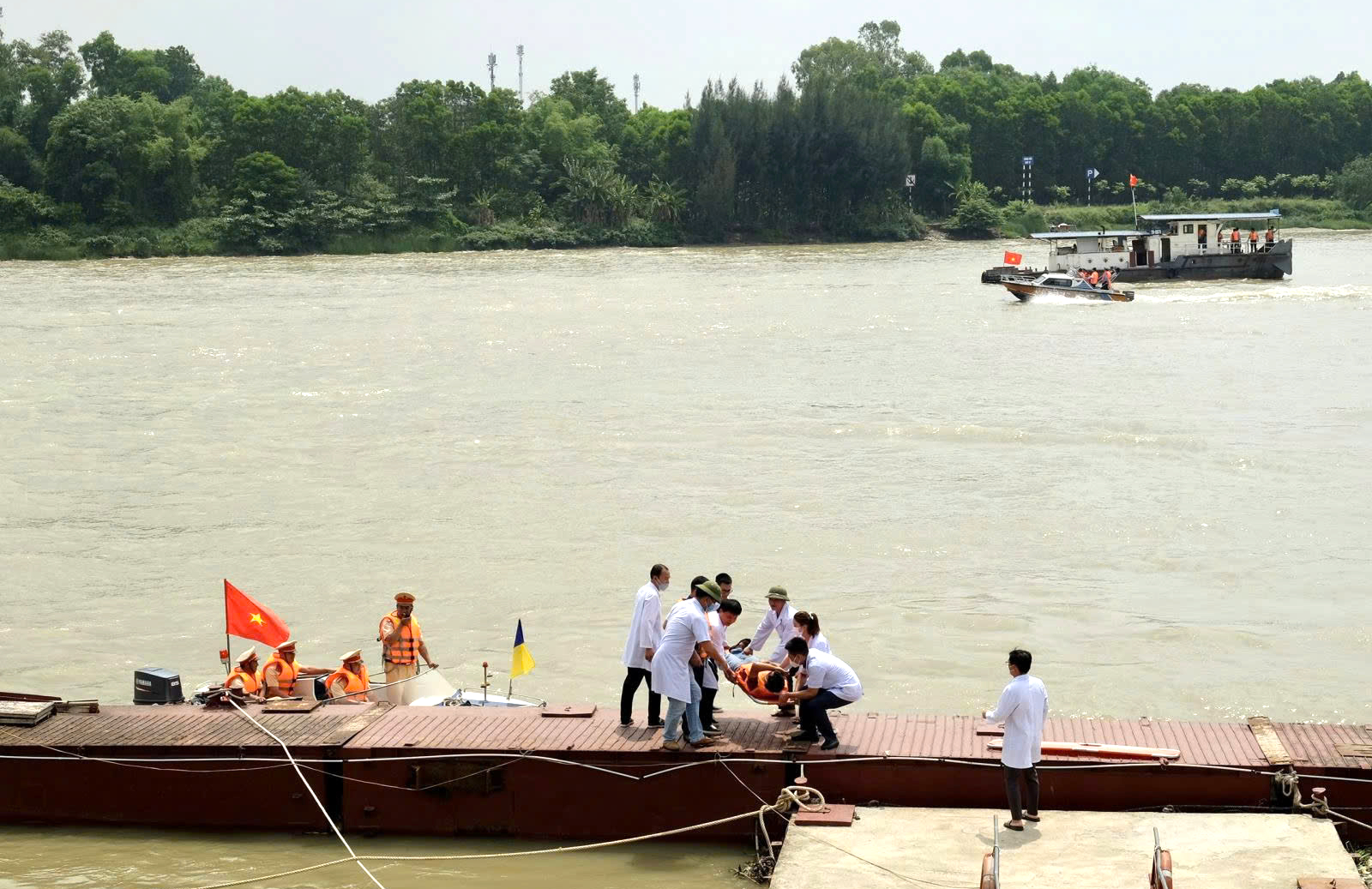 Ho&agrave;n thiện khung ph&aacute;p l&yacute; về cứu nạn, cứu hộ đường thủy: Nền tảng cho giao th&ocirc;ng an to&agrave;n- Ảnh 3.