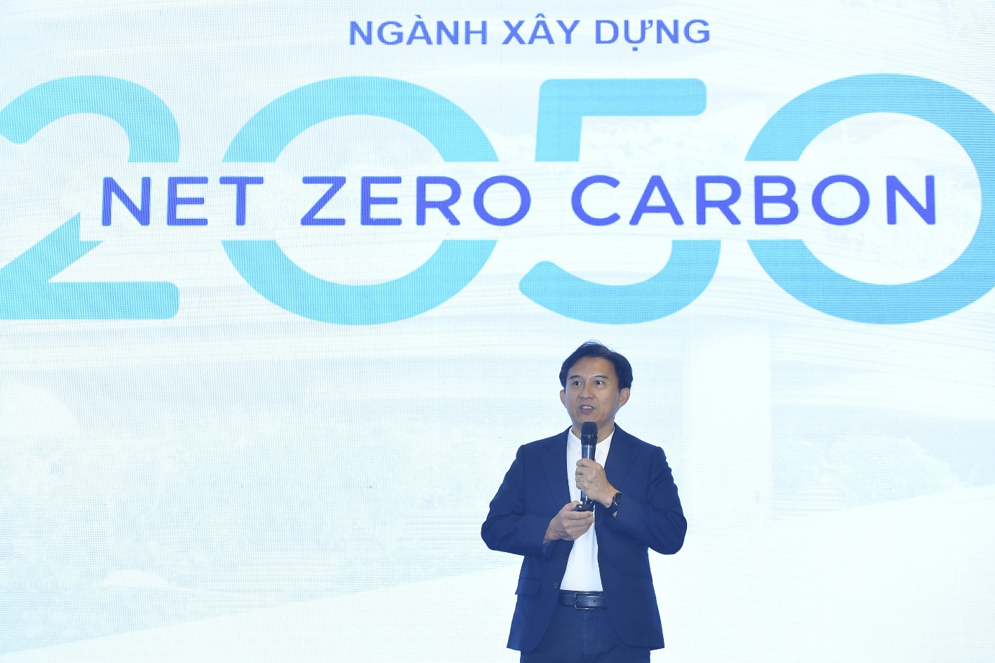 Doanh nghiệp vật liệu x&acirc;y dựng đề xuất giải ph&aacute;p giảm ph&aacute;t thải ở đ&ocirc; thị đang ph&aacute;t triển- Ảnh 1.