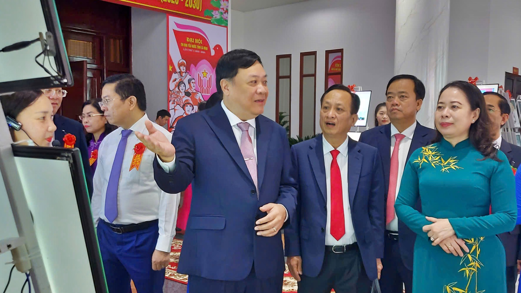 Ph&oacute; Chủ tịch nước: C&agrave; Mau cần ưu ti&ecirc;n ph&aacute;t triển giao th&ocirc;ng, cảng biển v&agrave; logistics- Ảnh 5.