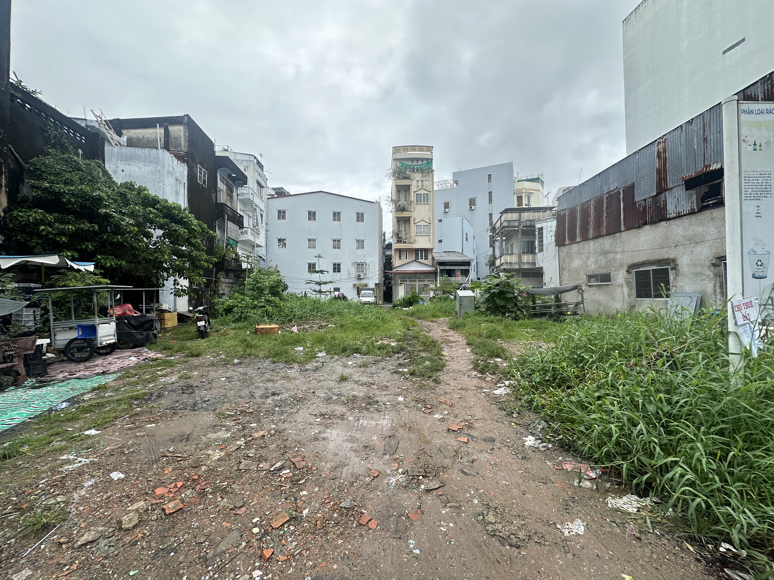 Cà Mau gỡ vướng đất công, trụ sở dôi dư ra sao?- Ảnh 3. Cà Mau gỡ vướng đất công, trụ sở dôi dư ra sao?- Ảnh 3.