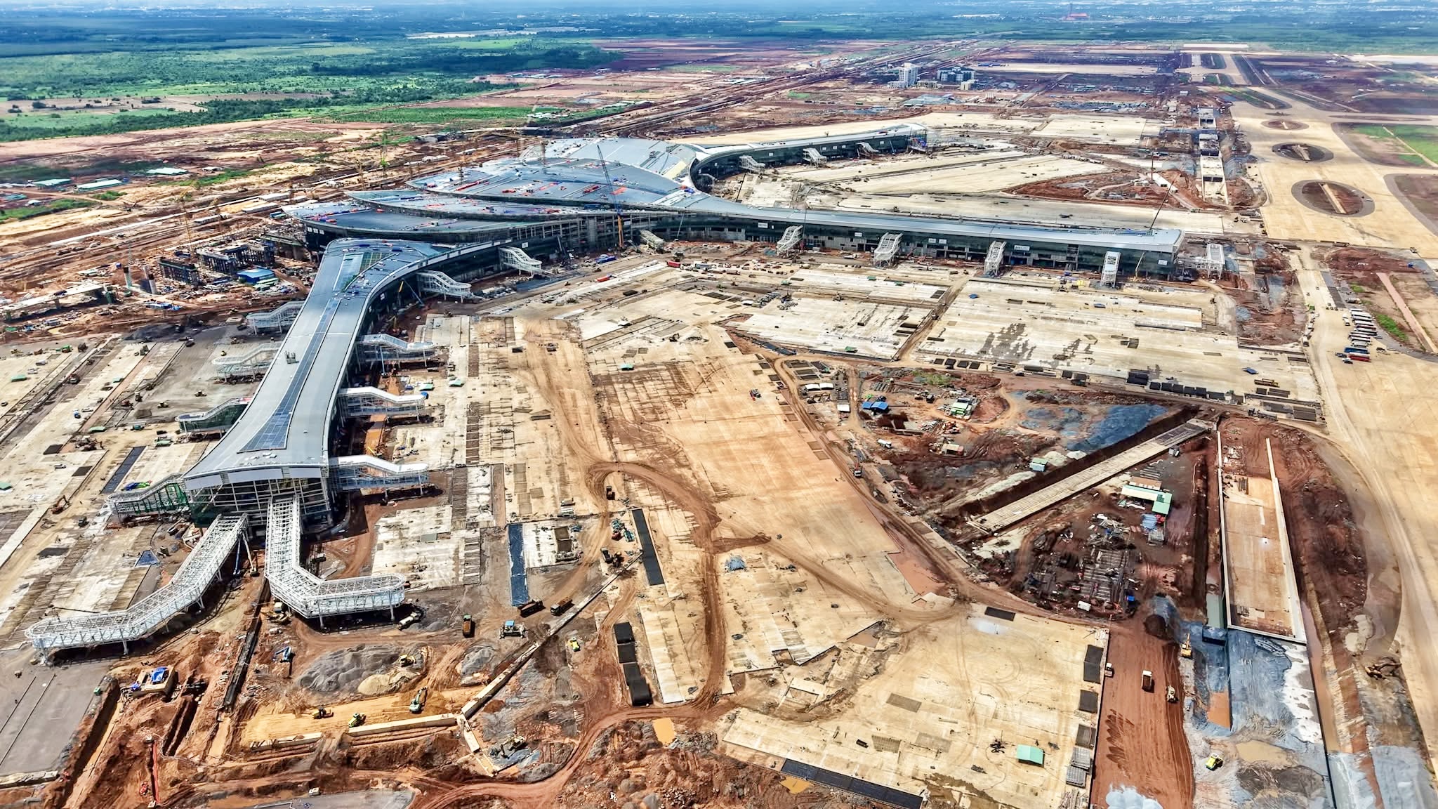 Bộ trưởng Trần Hồng Minh chỉ đạo "thi công sân bay Long Thành đến đâu, sạch đẹp đến đó"- Ảnh 25. Bộ trưởng Trần Hồng Minh chỉ đạo "thi công sân bay Long Thành đến đâu, sạch đẹp đến đó"- Ảnh 25.