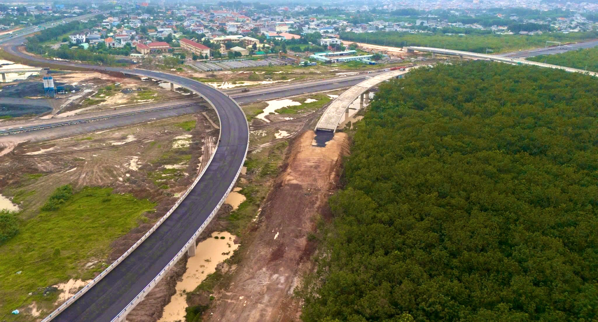 Bộ trưởng Trần Hồng Minh: Dốc to&agrave;n lực "trận đua cuối" th&ocirc;ng xe kỹ thuật cao tốc v&agrave;o 19/12- Ảnh 9.