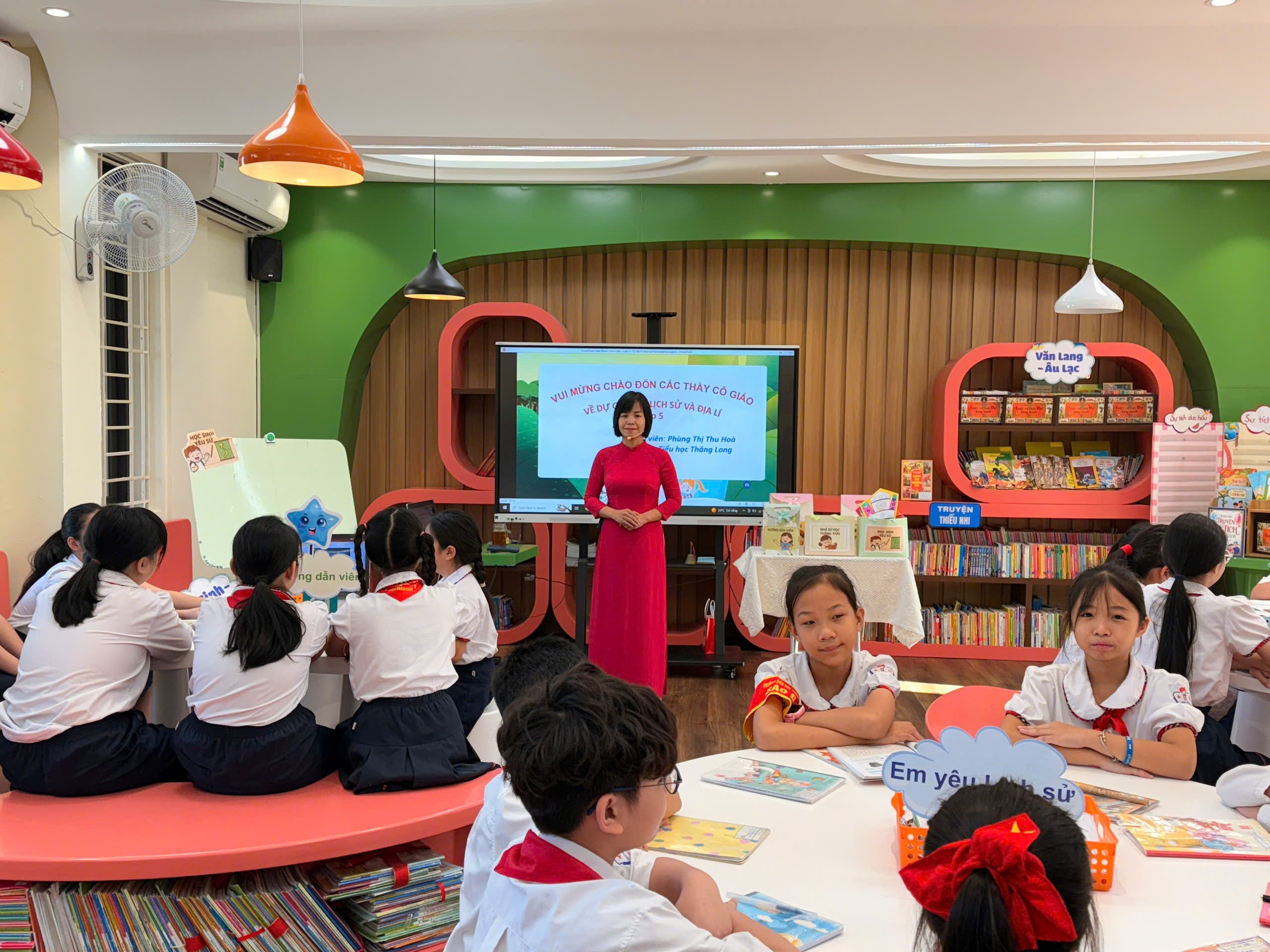 Bộ GD&ĐT đề xuất &aacute;p dụng hệ số lương đặc th&ugrave; cho to&agrave;n bộ nh&agrave; gi&aacute;o- Ảnh 1.