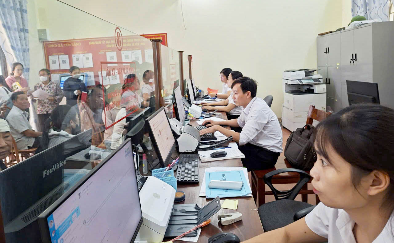 Ph&uacute; Thọ: Tạo đột ph&aacute; cải c&aacute;ch h&agrave;nh ch&iacute;nh v&agrave; giải quyết việc l&agrave;m- Ảnh 1.