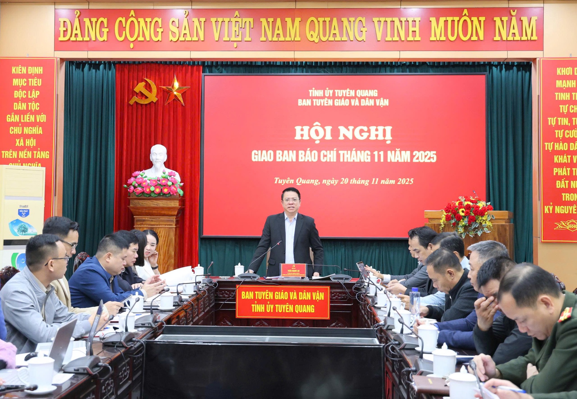 Lễ hội độc đ&aacute;o nơi miền đ&aacute; nở hoa- Ảnh 1.