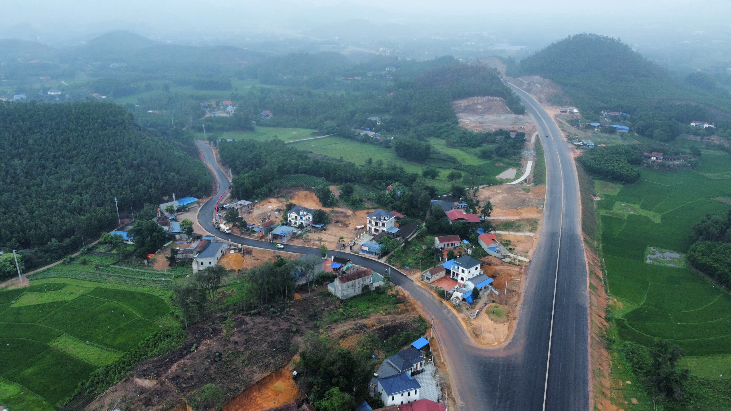Siết phân lô bán nền: Thái Nguyên định hình lại thị trường và đô thị thực- Ảnh 9. Siết phân lô bán nền: Thái Nguyên định hình lại thị trường và đô thị thực- Ảnh 9.