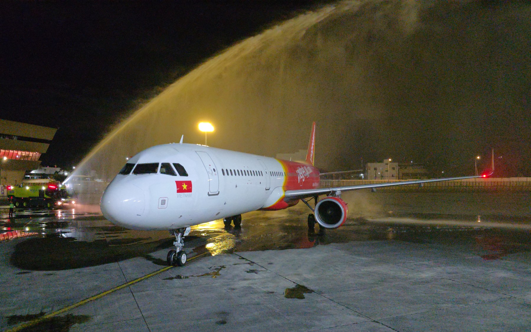 Vietjet tung đường bay mới TP.HCM - Manila đ&uacute;ng m&ugrave;a lễ hội, th&ecirc;m lựa chọn du lịch hấp dẫn- Ảnh 3.