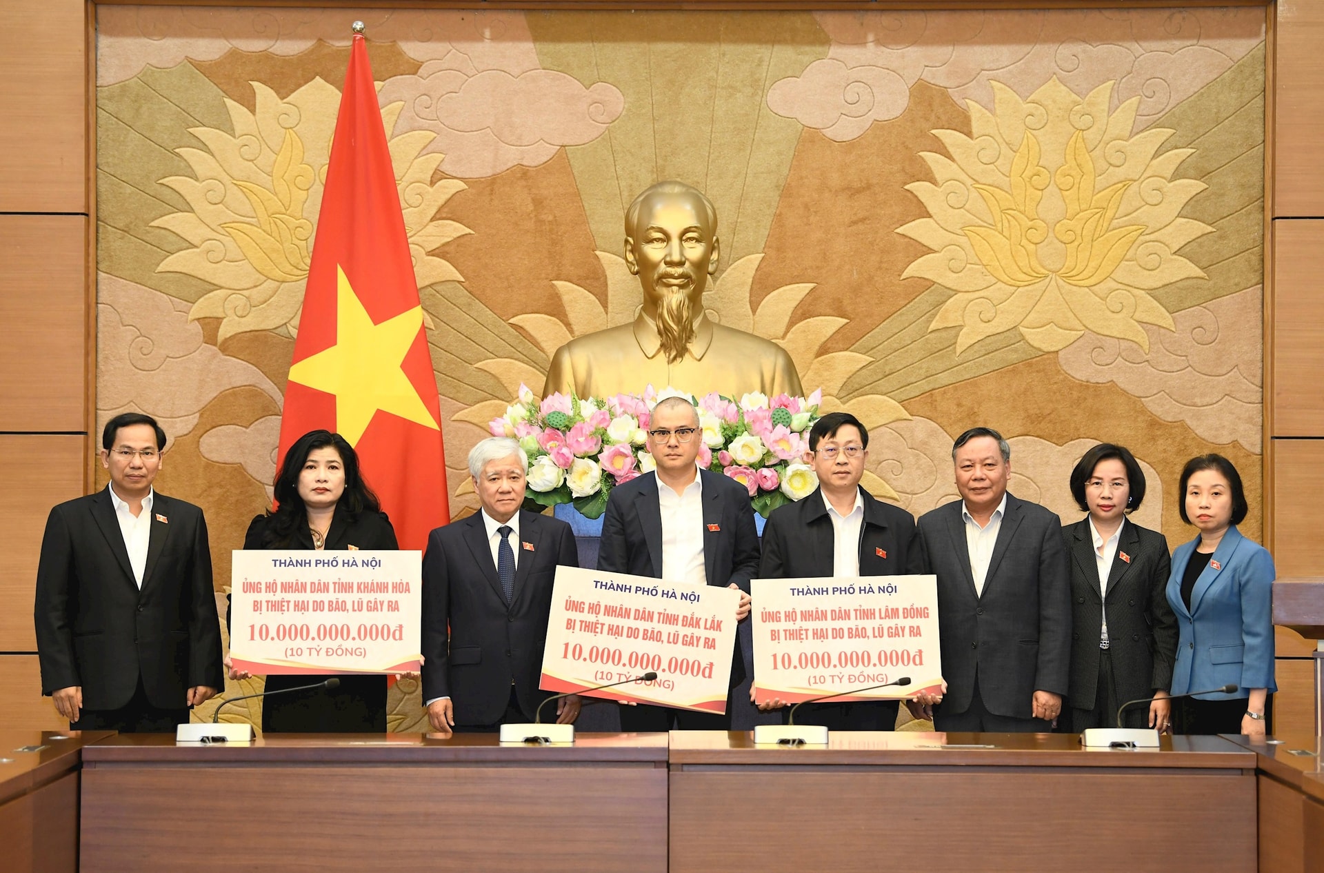 H&agrave; Nội hỗ trợ 30 tỷ đồng cho 3 tỉnh Đắk Lắk, L&acirc;m Đồng, Kh&aacute;nh H&ograve;a khắc phục hậu quả mưa lũ- Ảnh 1.