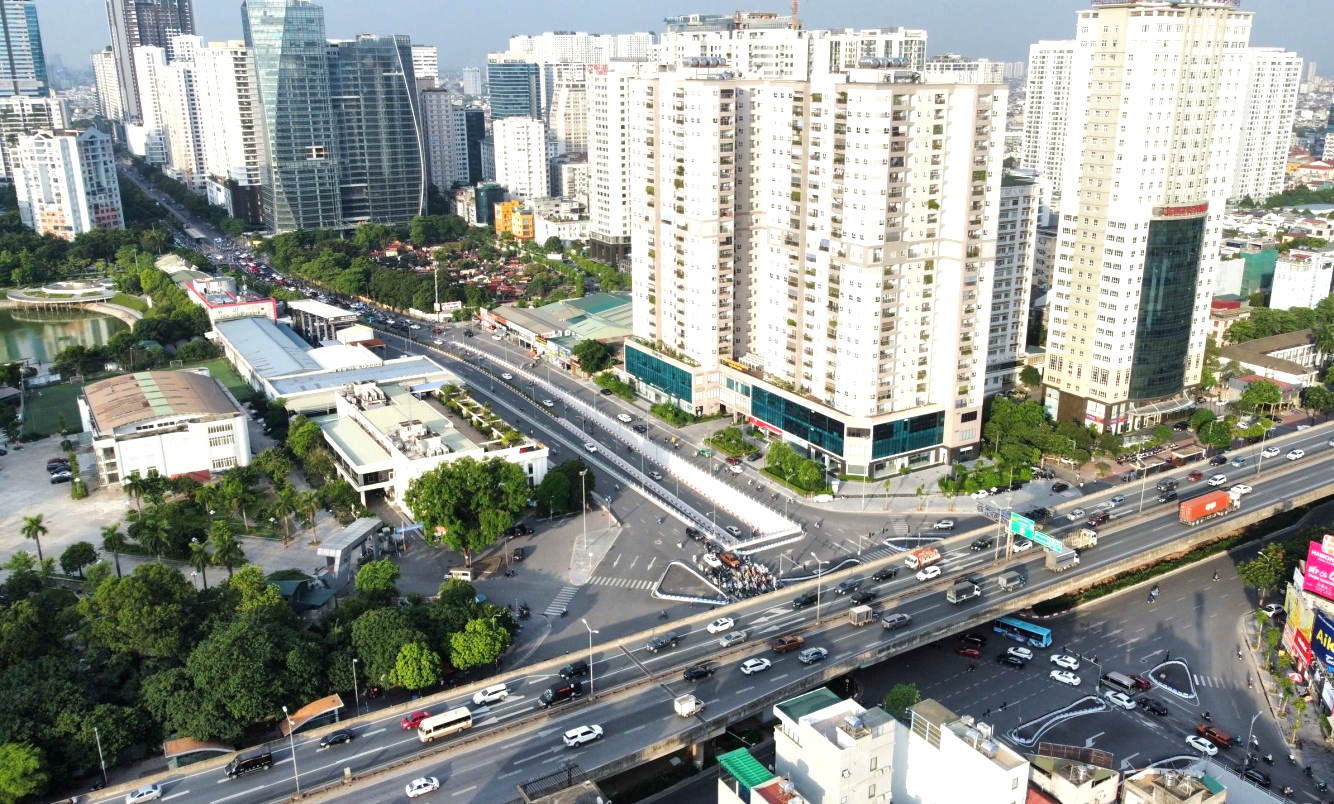 Bộ X&acirc;y dựng đang soạn thảo Th&ocirc;ng tư hướng dẫn một số nội dung của Nghị định về ph&aacute;t triển đ&ocirc; thị th&ocirc;ng minh theo tr&igrave;nh tự, thủ tục r&uacute;t gọn.