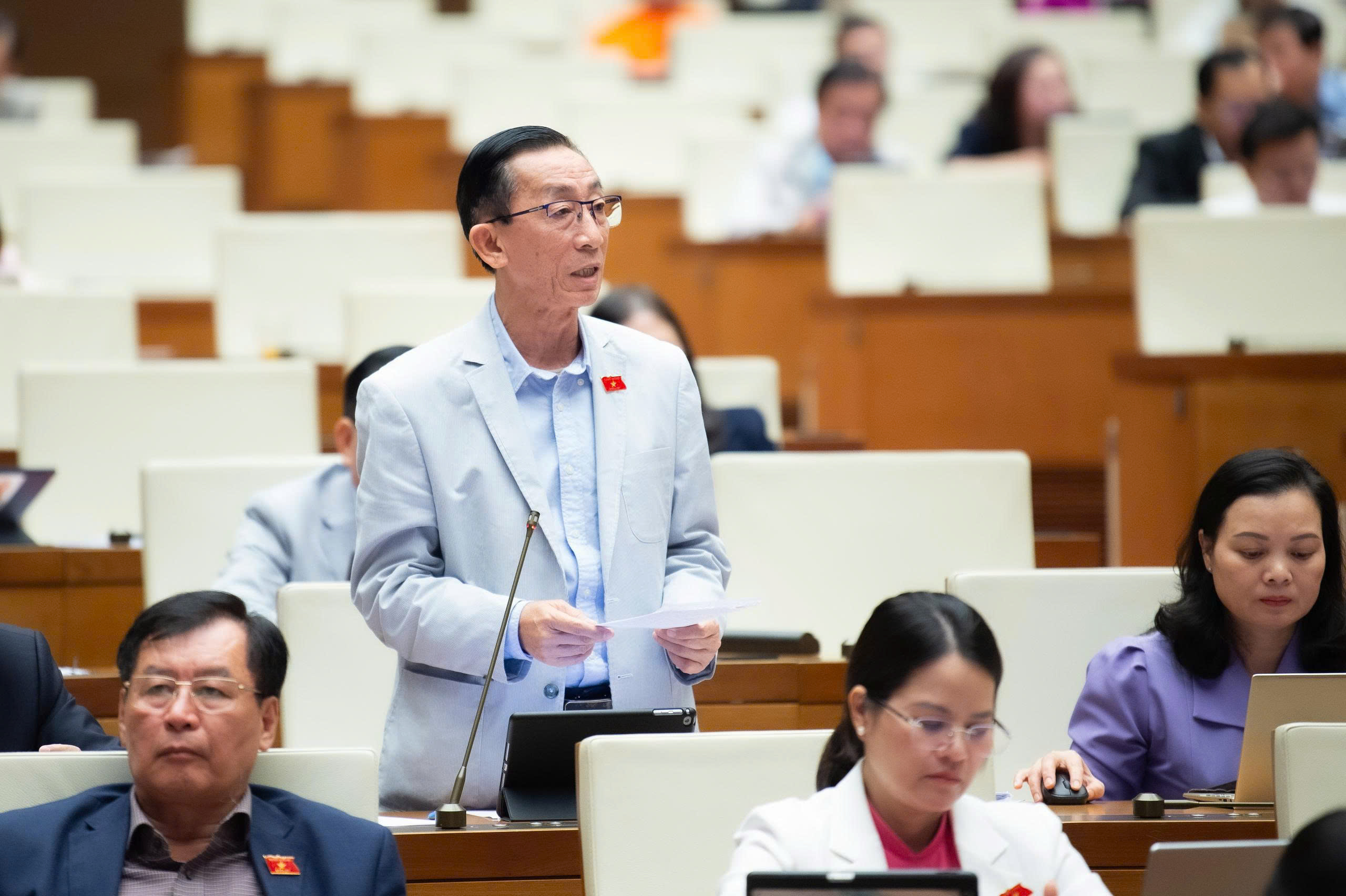 Sẽ l&agrave;m r&otilde; tr&aacute;ch nhiệm, ngăn tư nh&acirc;n lợi dụng sản phẩm b&aacute;o ch&iacute; để trục lợi- Ảnh 2.