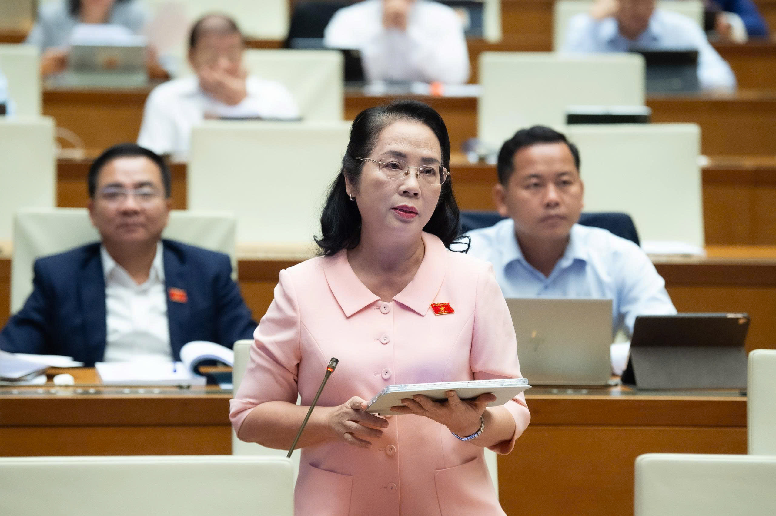 Sẽ l&agrave;m r&otilde; tr&aacute;ch nhiệm, ngăn tư nh&acirc;n lợi dụng sản phẩm b&aacute;o ch&iacute; để trục lợi- Ảnh 4.