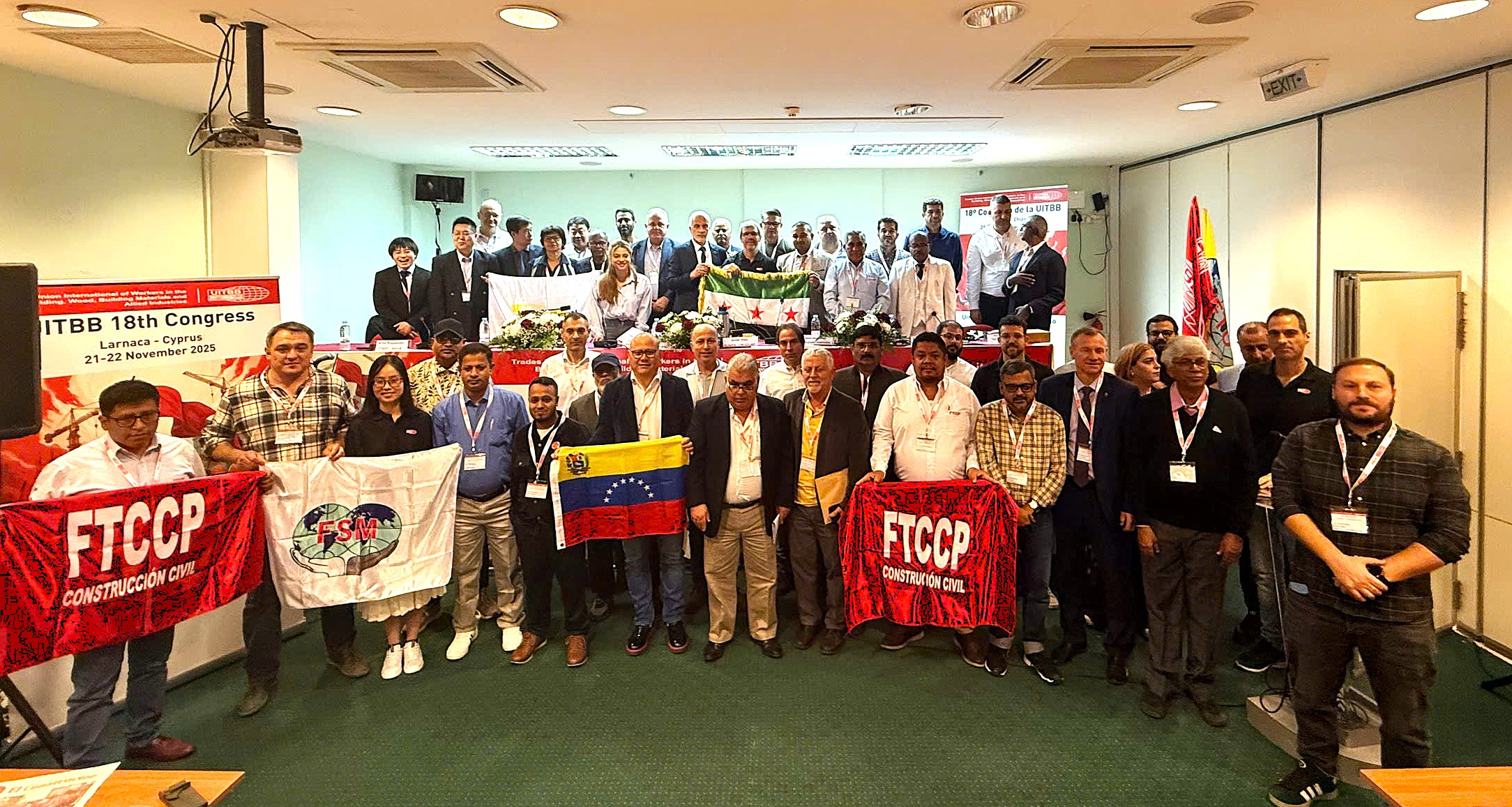 C&ocirc;ng đo&agrave;n X&acirc;y dựng VN dự Đại hội C&ocirc;ng đo&agrave;n X&acirc;y dựng, Vật liệu x&acirc;y dựng v&agrave; Gỗ quốc tế- Ảnh 2.