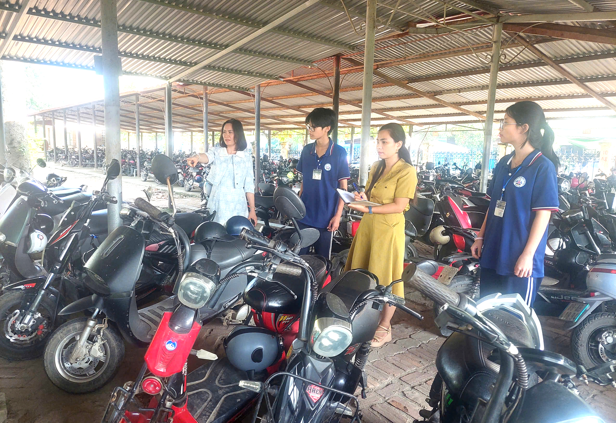 Ph&uacute; Thọ: Ph&aacute;t huy hiệu quả m&ocirc; h&igrave;nh &ldquo;Cổng trường an to&agrave;n giao th&ocirc;ng&rdquo;- Ảnh 6.