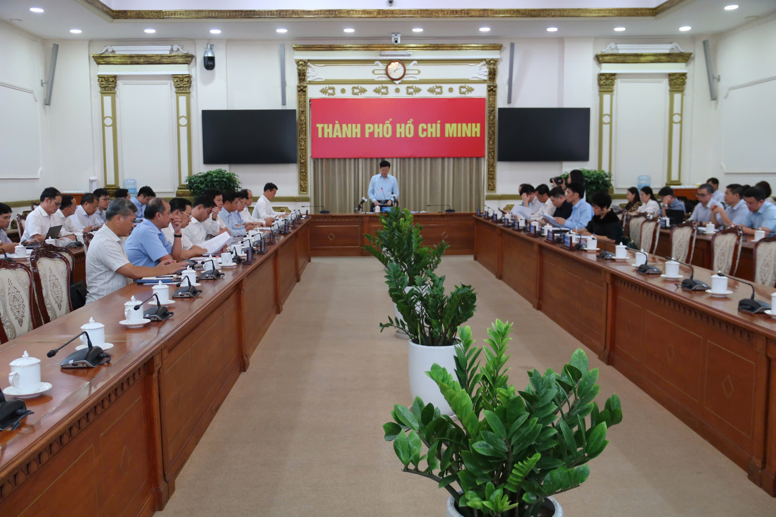 V&agrave;nh đai 3 TP.HCM chậm do mưa v&agrave; thiếu đ&aacute;, Ph&oacute; Thủ tướng chỉ đạo &ldquo;vượt kh&oacute; để về đ&iacute;ch&rdquo;- Ảnh 2.