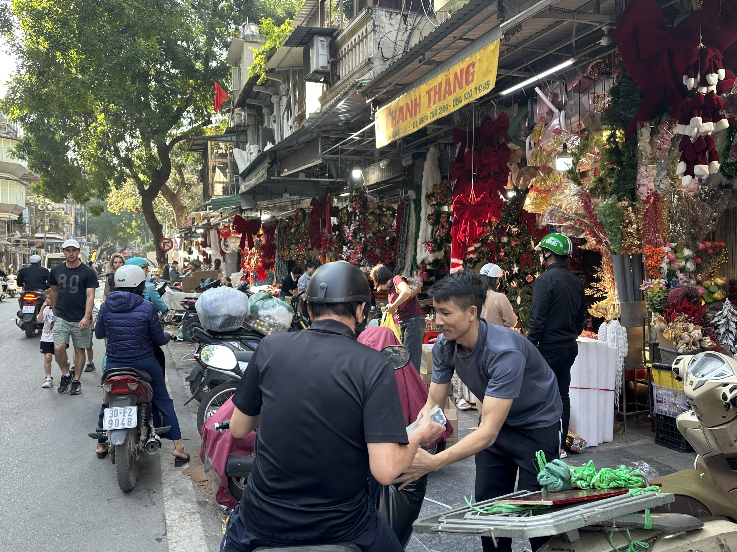 Diện mạo những tuyến phố sầm uất nhất Thủ đ&ocirc; sau triển khai phường kiểu mẫu- Ảnh 13.