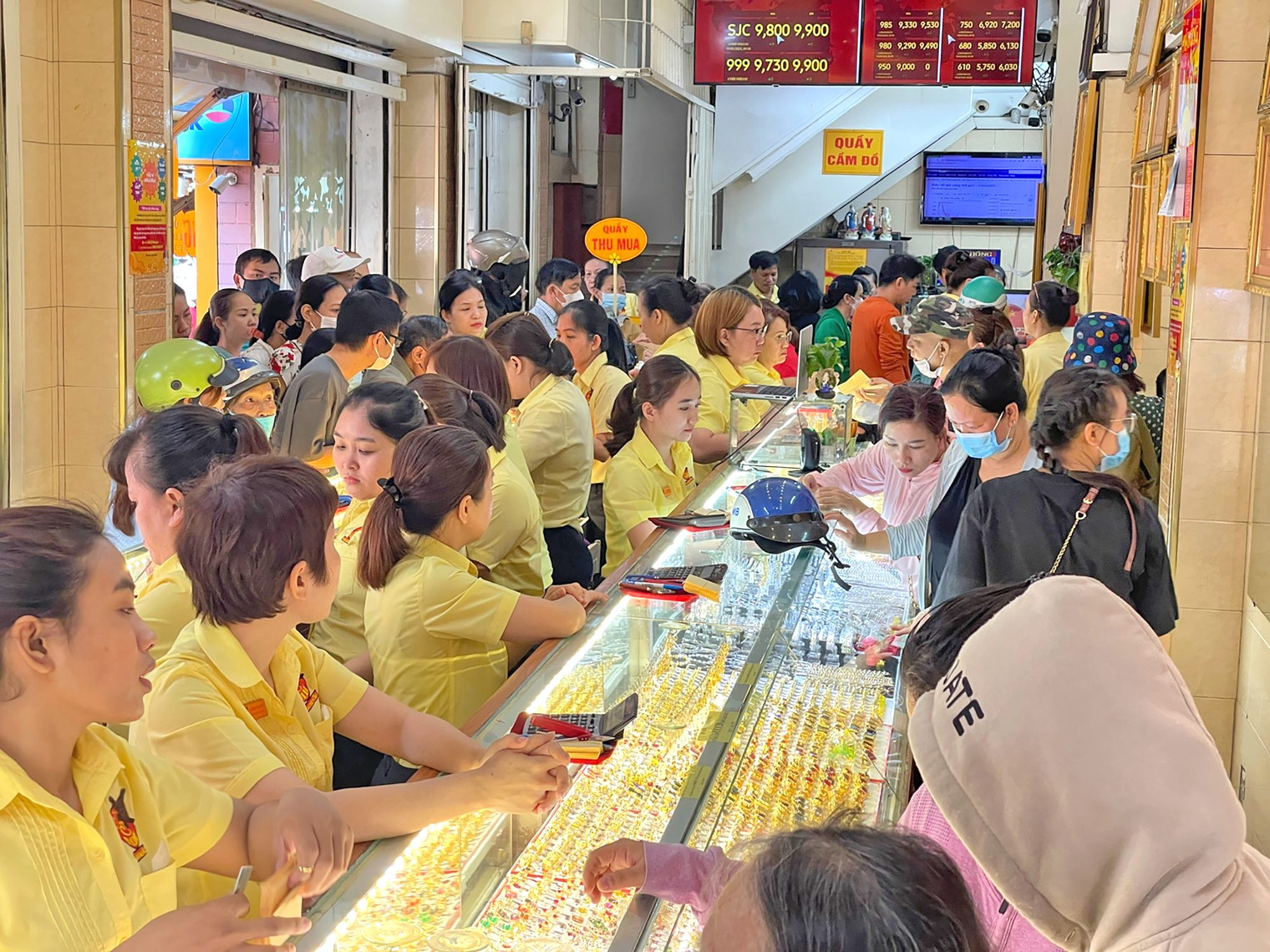 Thị trường “ngóng” sàn giao dịch vàng- Ảnh 1. Thị trường “ngóng” sàn giao dịch vàng- Ảnh 1.