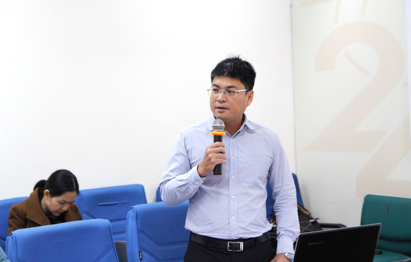 ThS.KTS Nguyễn Quốc Ho&agrave;ng l&agrave; chủ nhiệm đề t&agrave;i Thiết kế điển h&igrave;nh c&ocirc;ng tr&igrave;nh c&ocirc;ng cộng v&ugrave;ng n&ocirc;ng th&ocirc;n đảm bảo y&ecirc;u cầu về th&iacute;ch ứng với biến đổi kh&iacute; hậu v&agrave; ph&ograve;ng chống thi&ecirc;n tai.