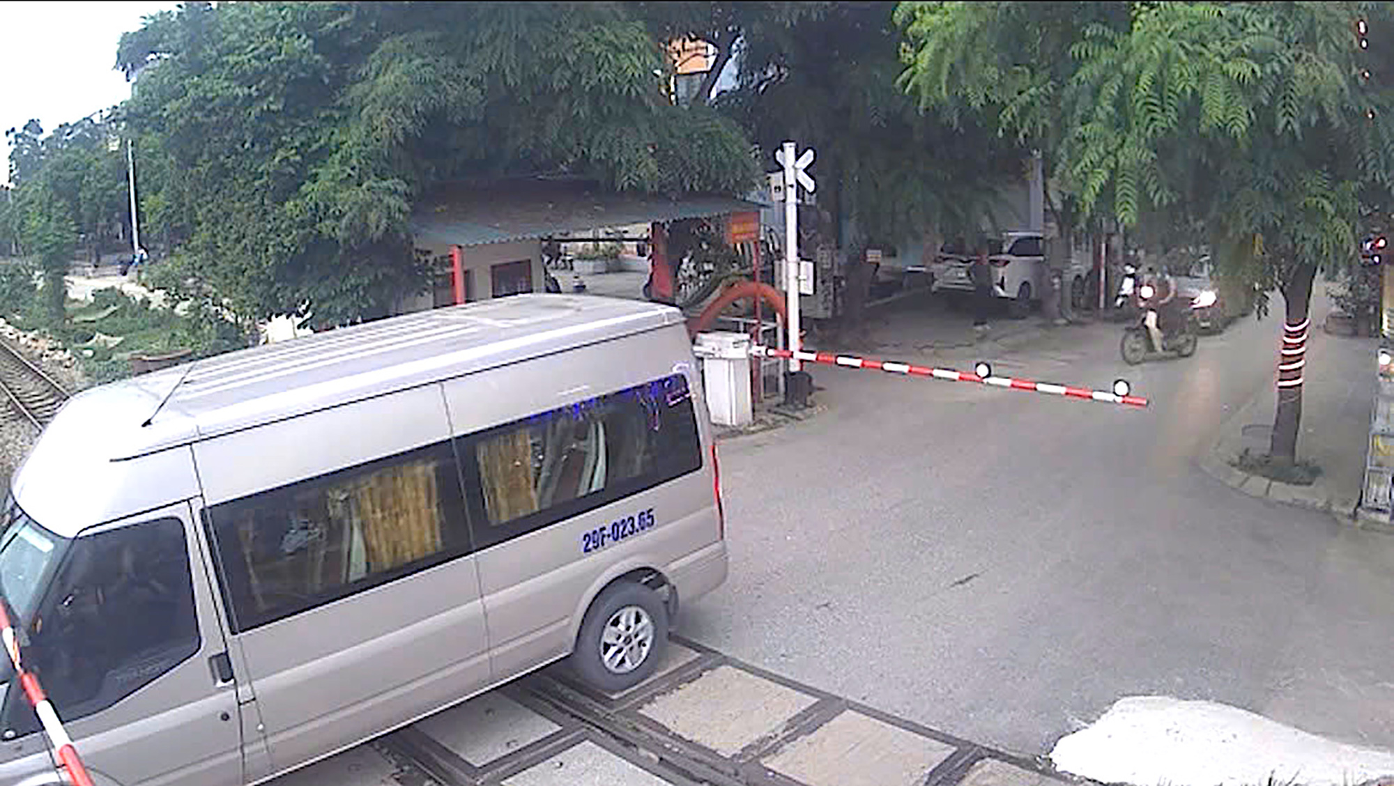 Đề xuất tăng chế t&agrave;i, ngăn vi phạm an to&agrave;n đường sắt- Ảnh 2.