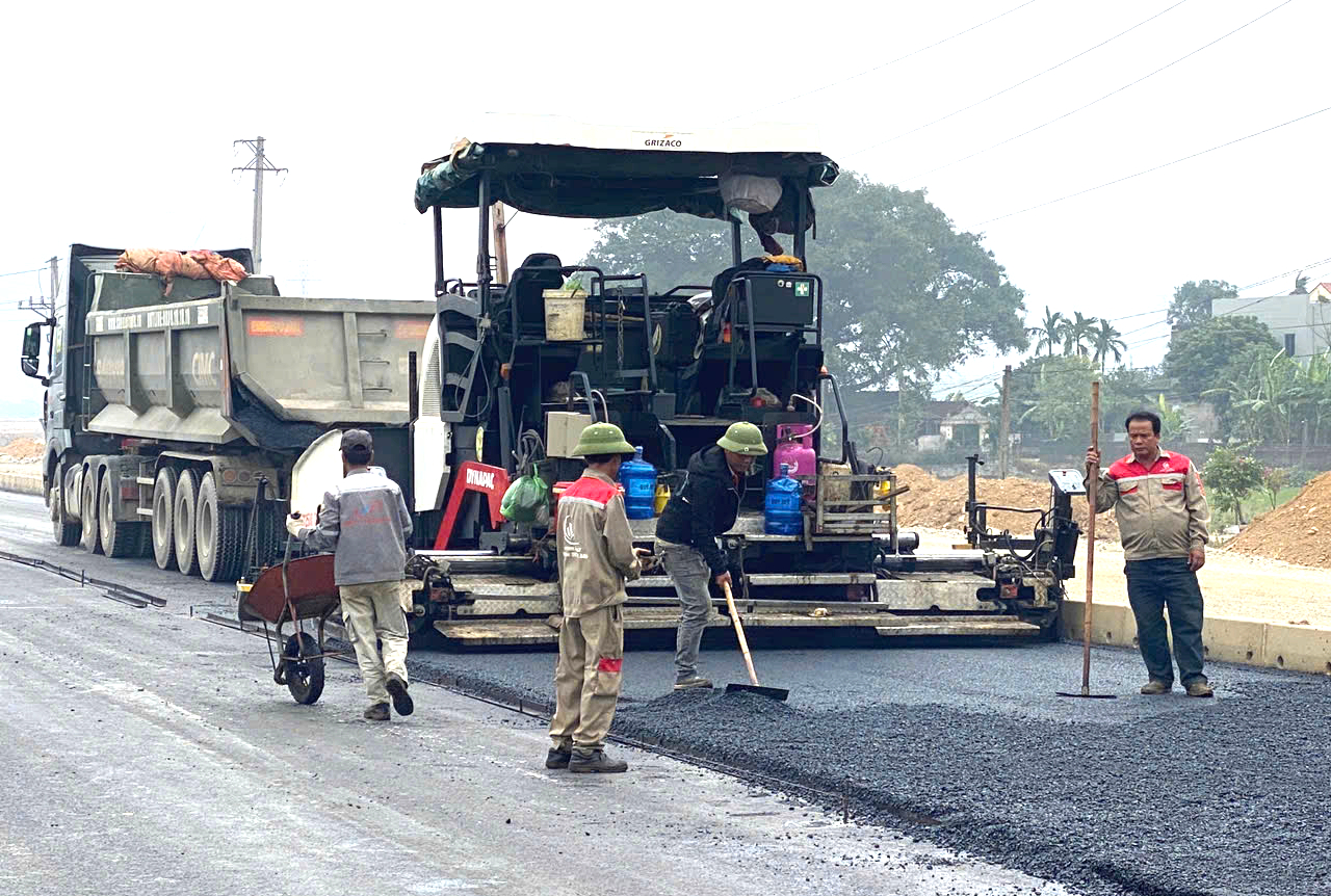Bổ sung loạt định mức mới cho c&ocirc;ng t&aacute;c bảo tr&igrave; đường bộ
- Ảnh 1.