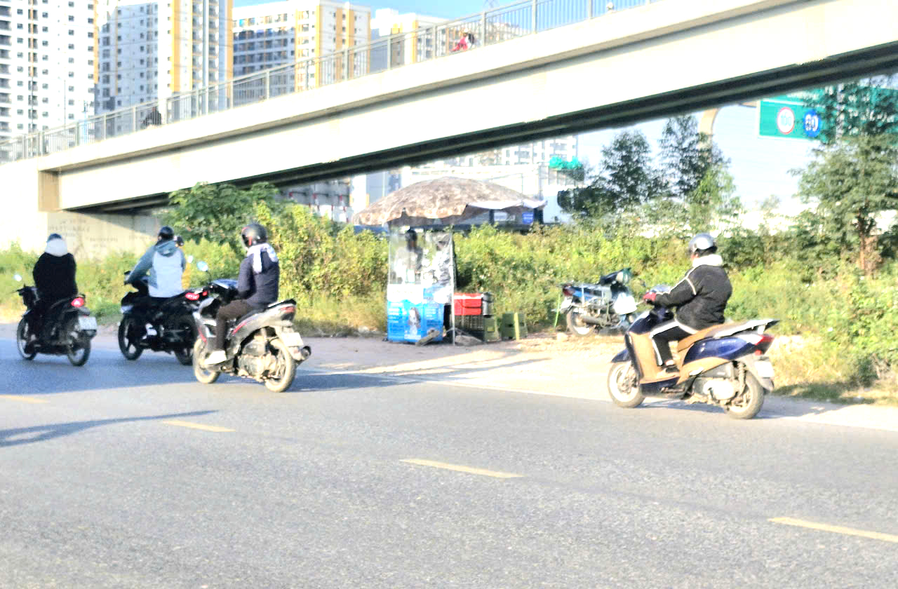 Triển khai nhiều giải ph&aacute;p giảm &ugrave;n tắc giao th&ocirc;ng qua khu c&ocirc;ng nghiệp Bắc Ninh- Ảnh 12.