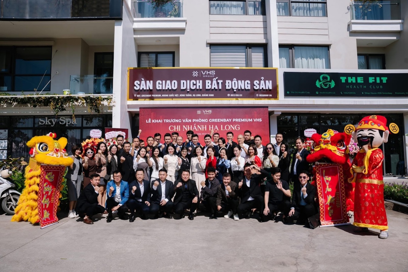 VHS Group khai trương 3 văn phòng tại Hạ Long: Sẵn sàng chinh phục các dự án Quảng Ninh- Ảnh 1. VHS Group khai trương 3 văn phòng tại Hạ Long: Sẵn sàng chinh phục các dự án Quảng Ninh- Ảnh 1.