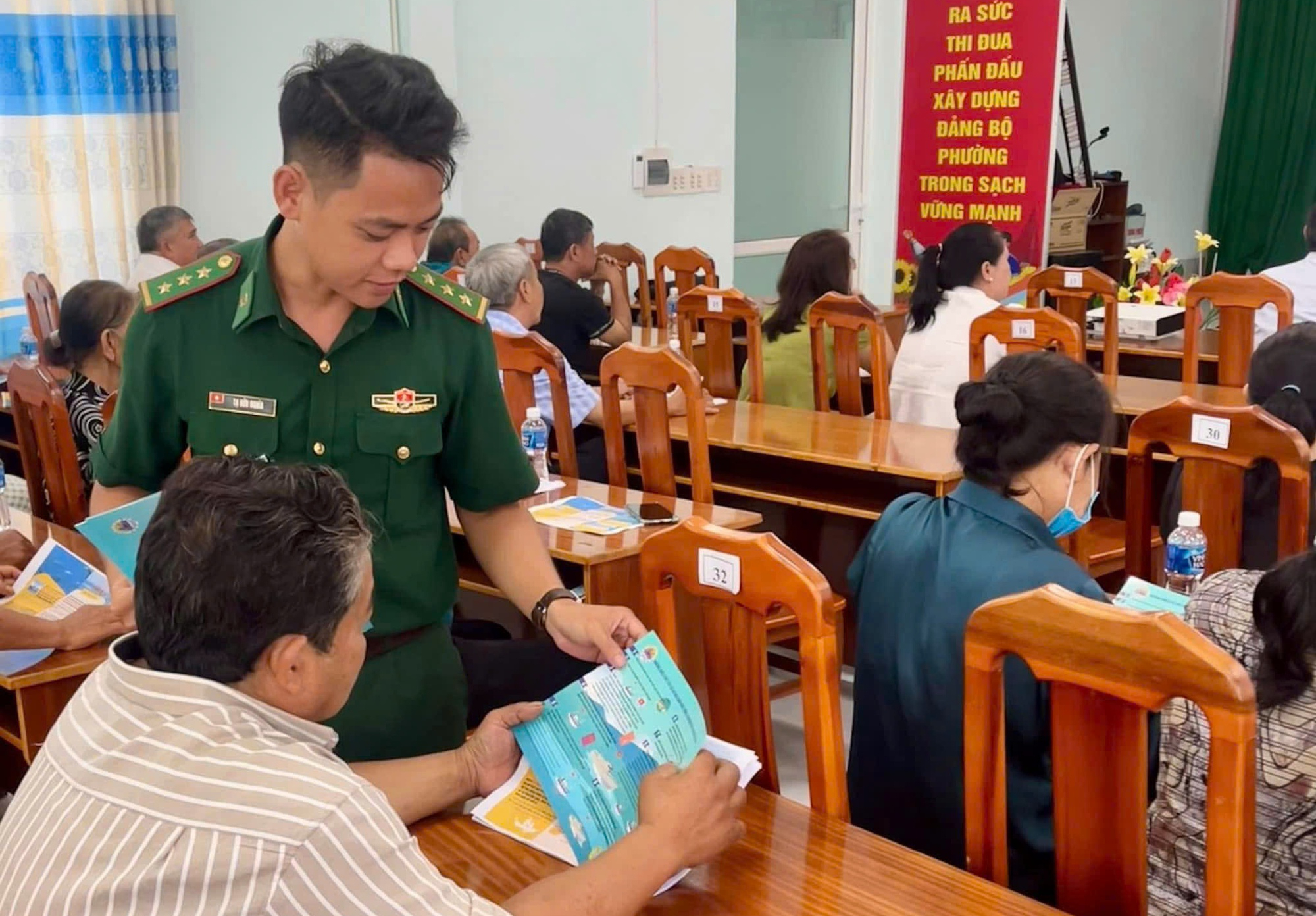 L&acirc;m Đồng đẩy mạnh tuy&ecirc;n truyền Nghị định, Th&ocirc;ng tư về ph&ograve;ng, chống khai th&aacute;c IUU- Ảnh 1.