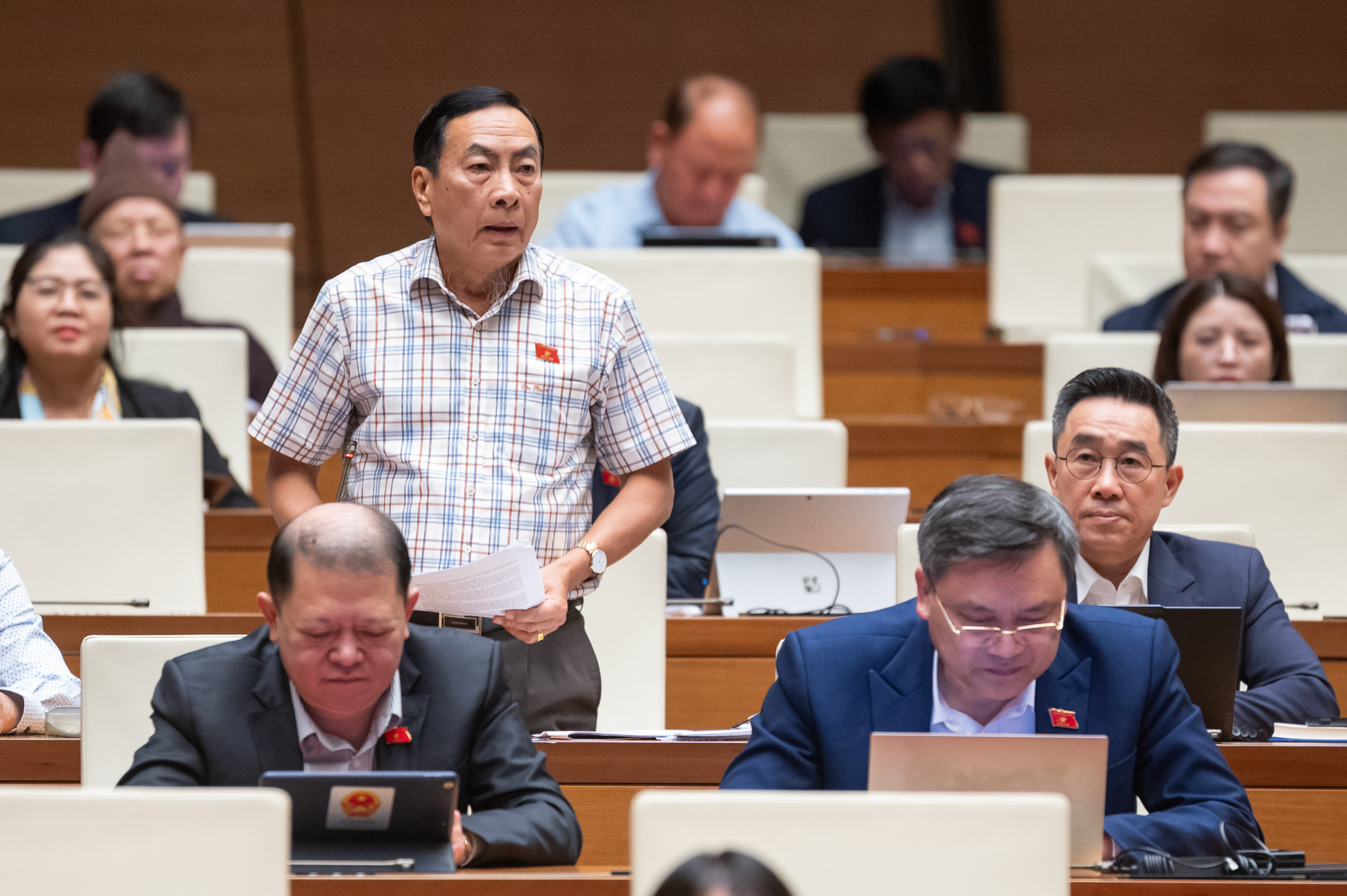 Bộ trưởng T&agrave;i ch&iacute;nh l&yacute; giải việc ph&acirc;n cấp, ph&acirc;n quyền chấp thuận chủ trương đầu tư- Ảnh 1.