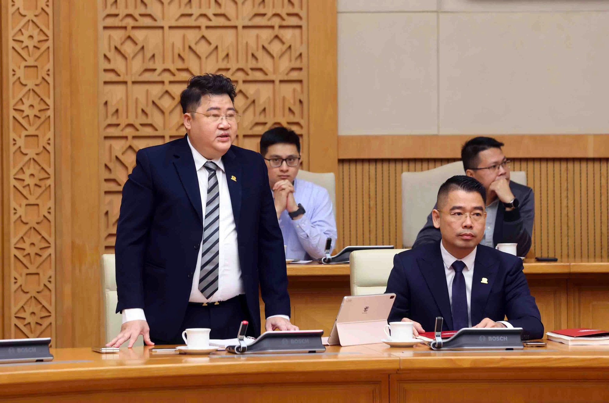 Xem x&eacute;t c&ocirc;ng t&acirc;m, kh&aacute;ch quan, minh bạch trong đầu tư dự &aacute;n đường sắt tốc độ cao Bắc - Nam- Ảnh 4.