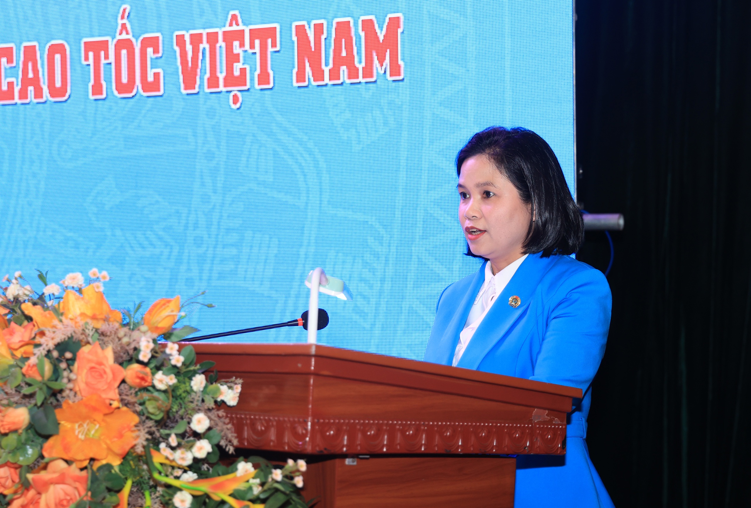 C&ocirc;ng đo&agrave;n VEC: X&acirc;y dựng m&ocirc;i trường l&agrave;m việc đo&agrave;n kết, th&acirc;n thiện, chuy&ecirc;n nghiệp- Ảnh 2.