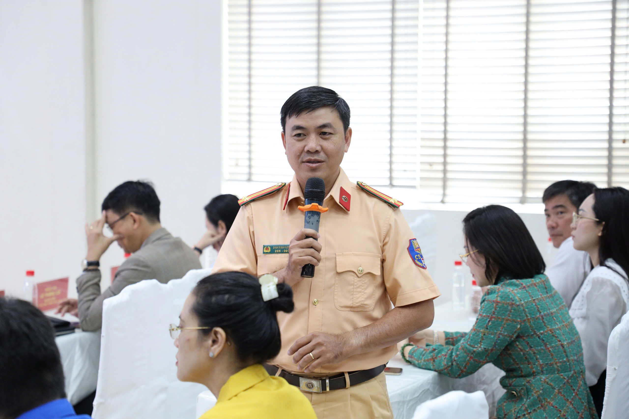 Tốc độ - khoảng c&aacute;ch - quan s&aacute;t: Bộ ba "ch&igrave;a kh&oacute;a v&agrave;ng" quyết định an to&agrave;n giao th&ocirc;ng- Ảnh 4.